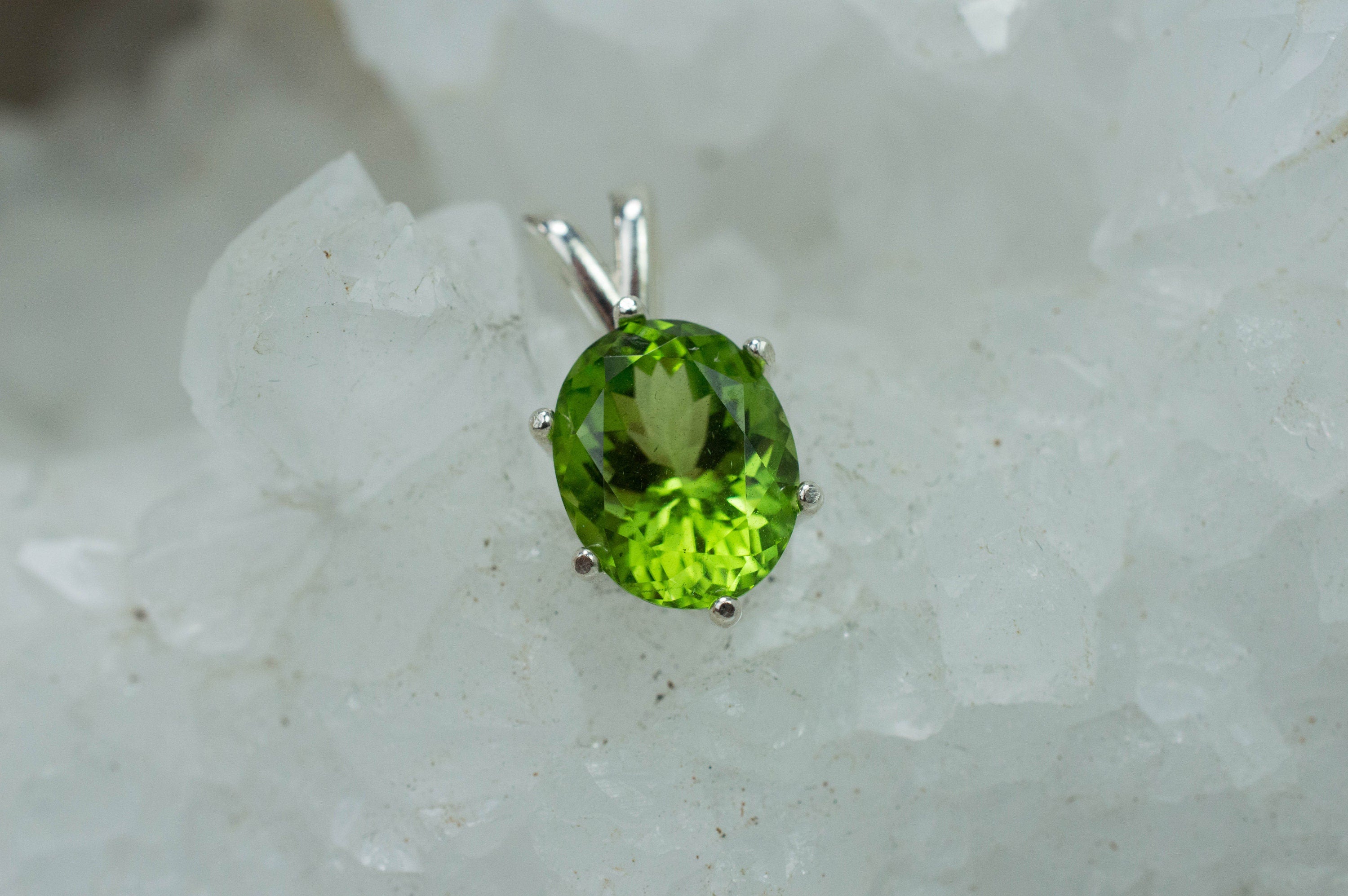 Peridot Pendant; Natural Untreated Tanzania Peridot; 3.320cts