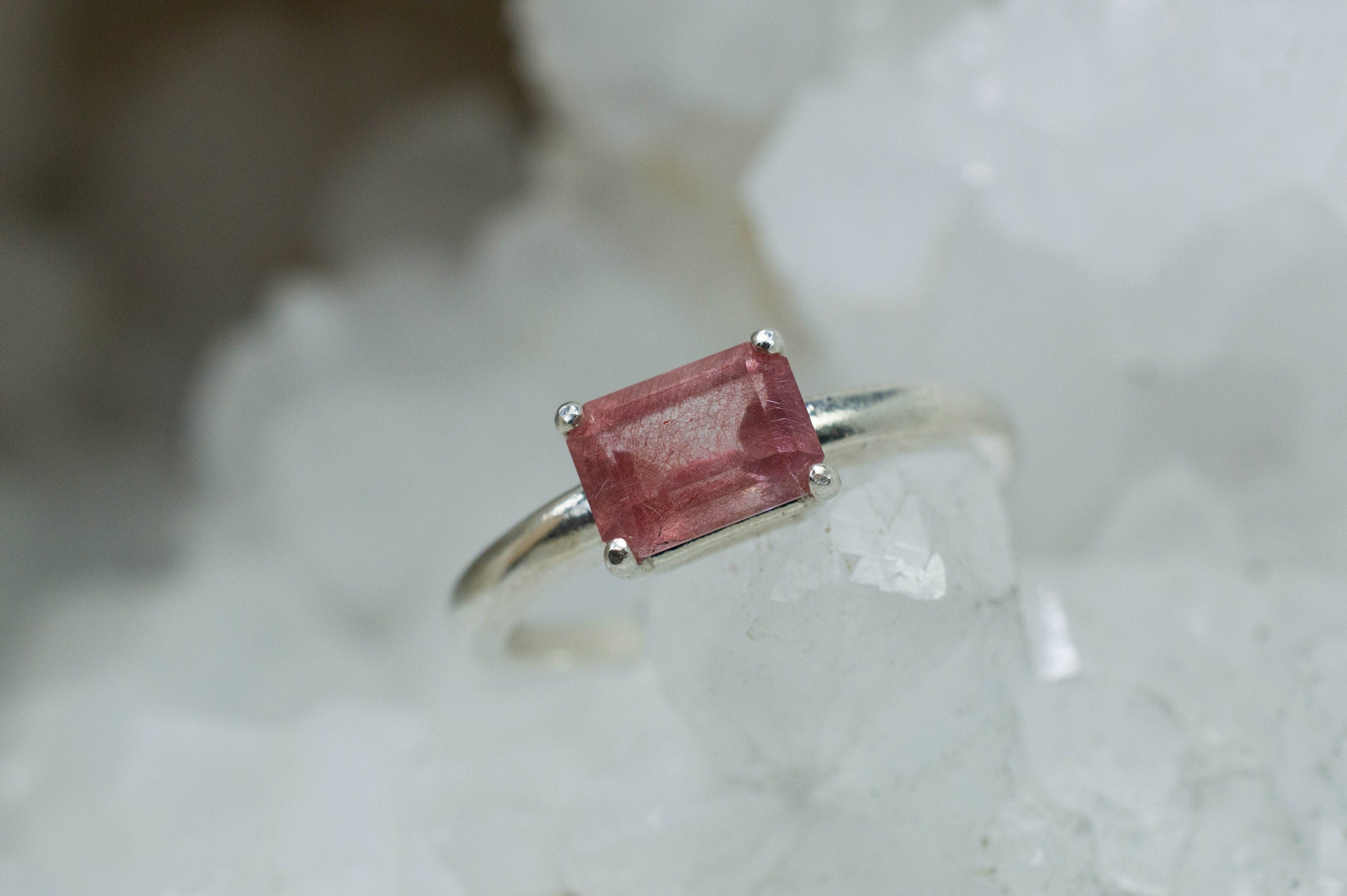 Strawberry Quartz Ring; Natural Untreated Mexico Quartz; 0.985cts