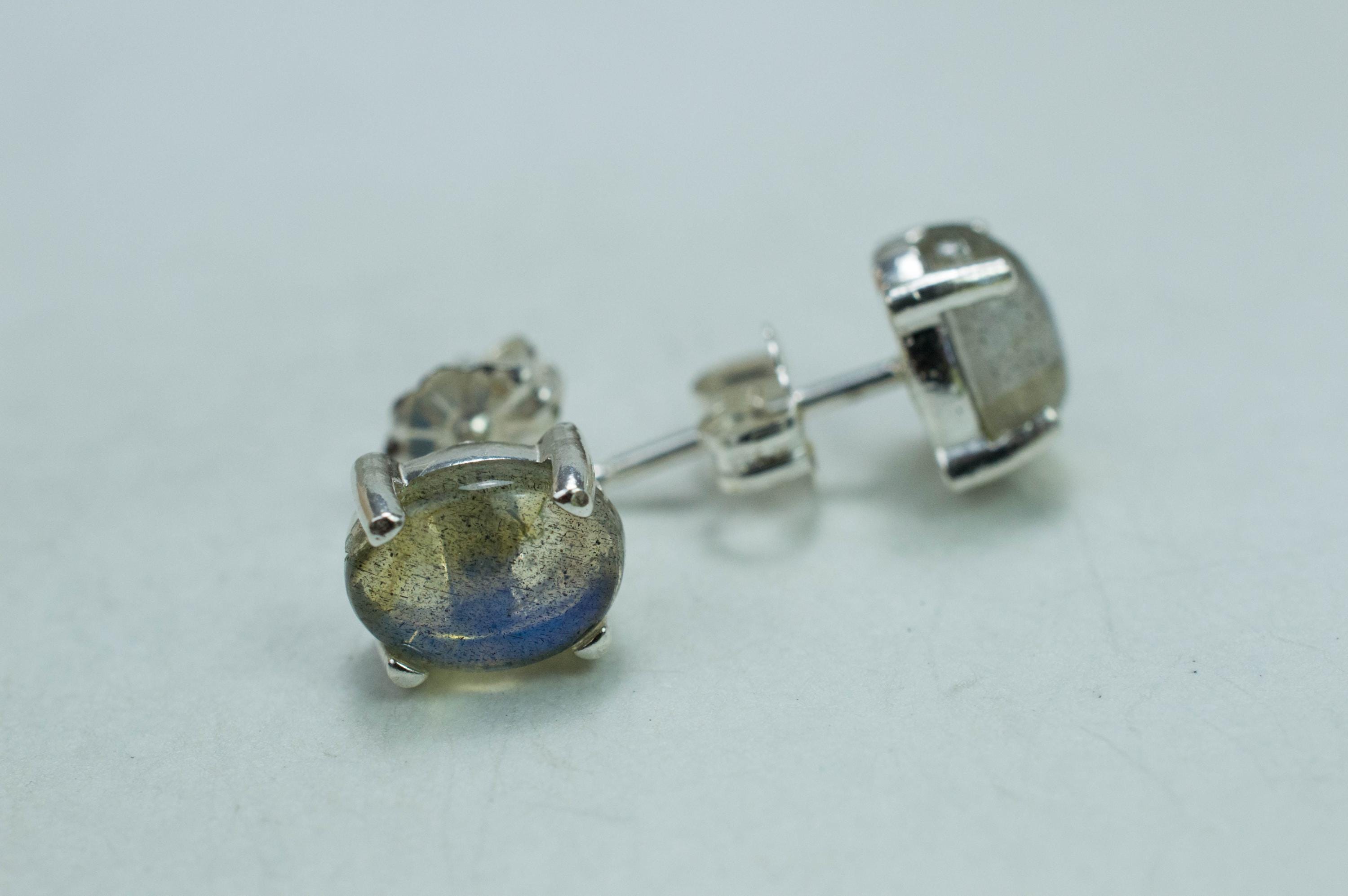 Labradorite Earrings; Natural Untreated Madagascar Labradorite; 2.550cts