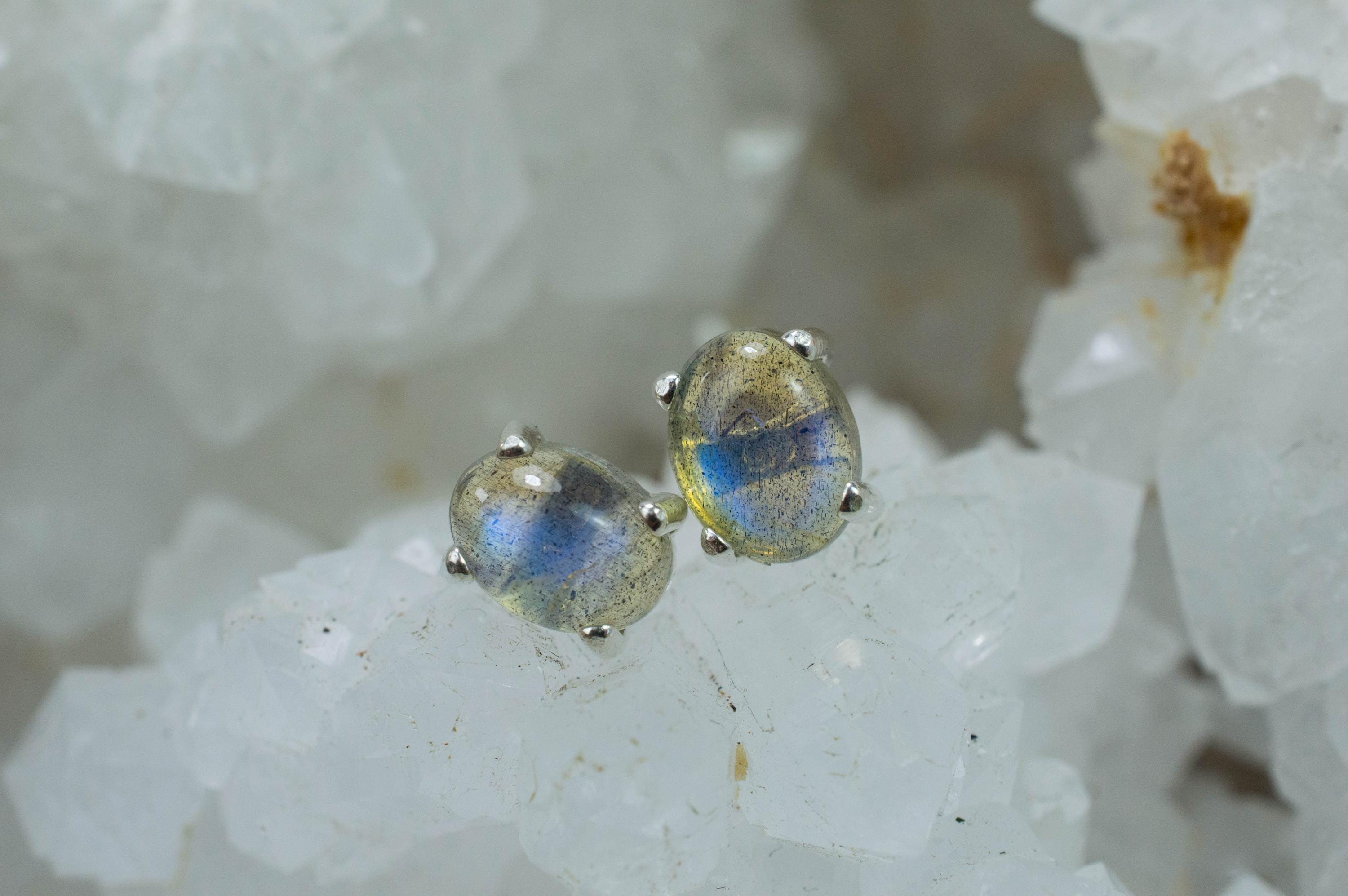 Labradorite Earrings; Natural Untreated Madagascar Labradorite; 2.550cts