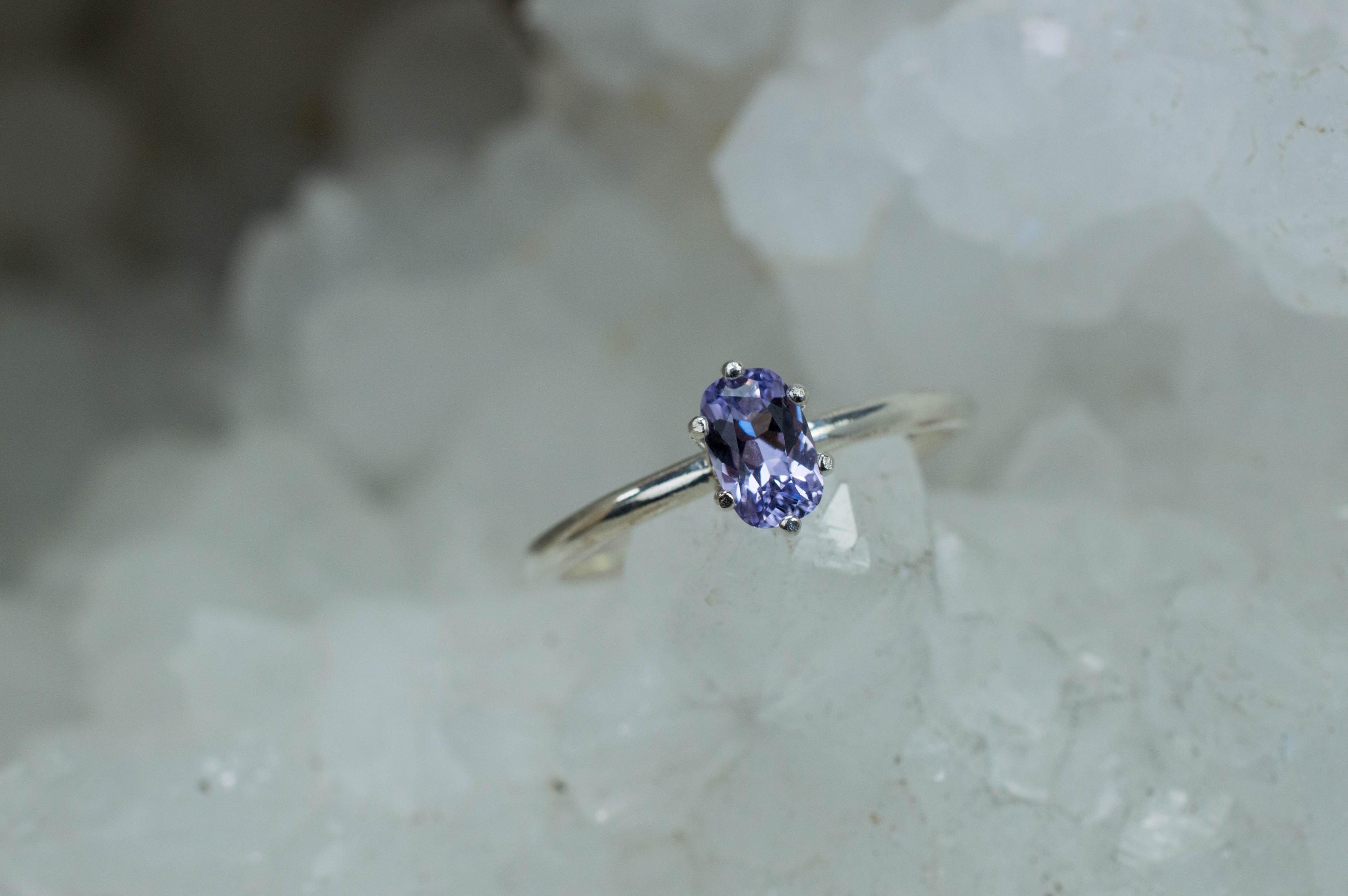 Lavender Spinel Ring; Genuine Untreated Vietnam Color Change Spinel; 0.480cts