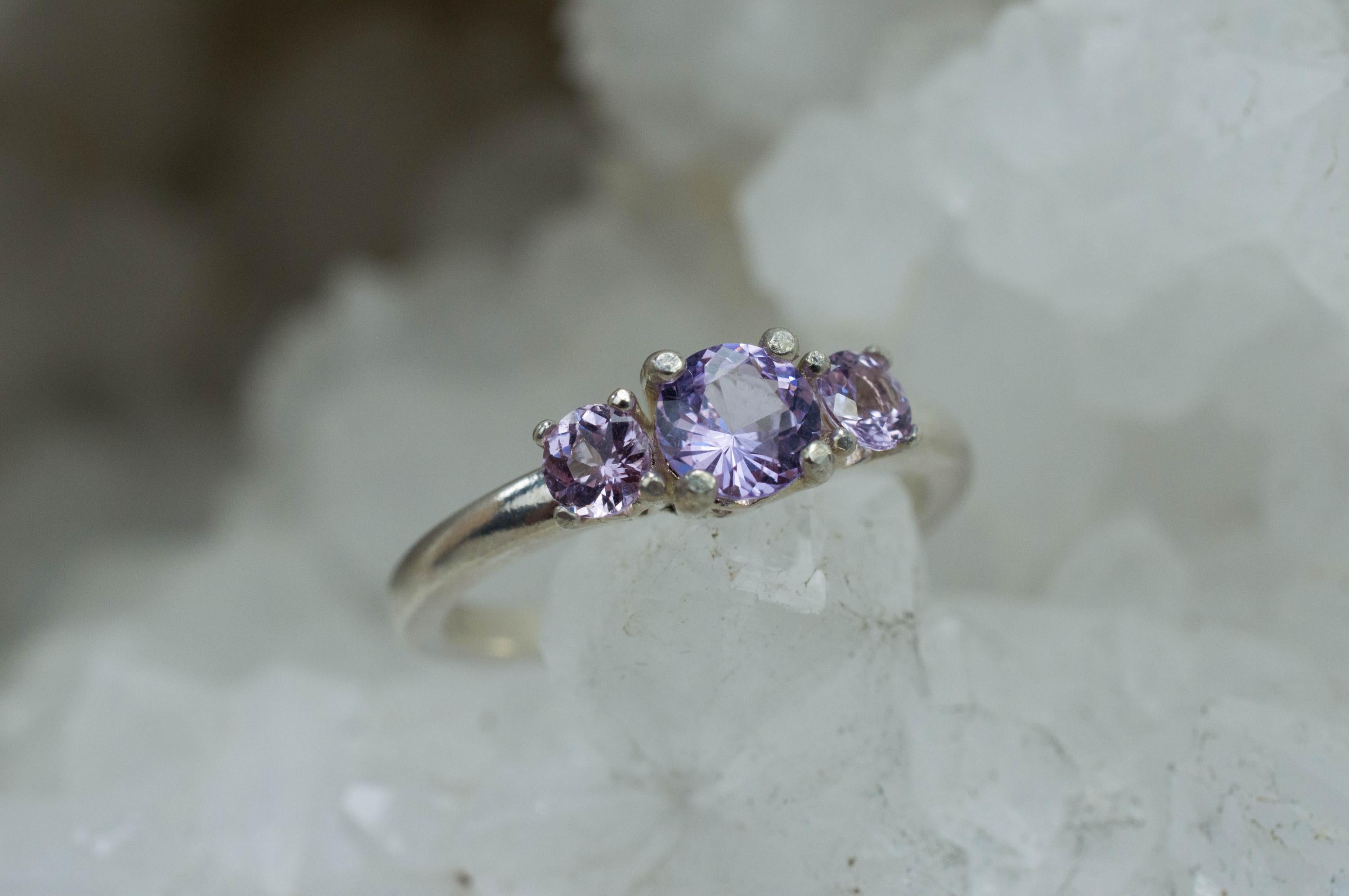 Lavender Spinel Ring; Natural Untreated Vietnam Purple Spinel; 0.860cts