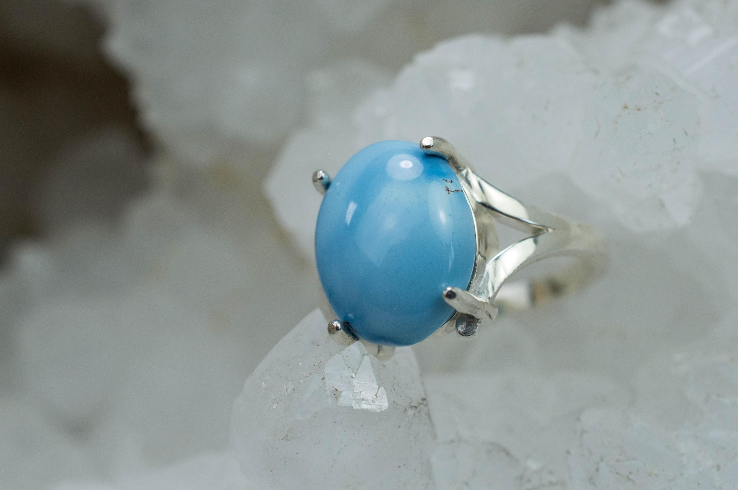 Golden Hills Turquoise Ring; Natural Untreated Kazakhstan Turquoise; 3.385cts