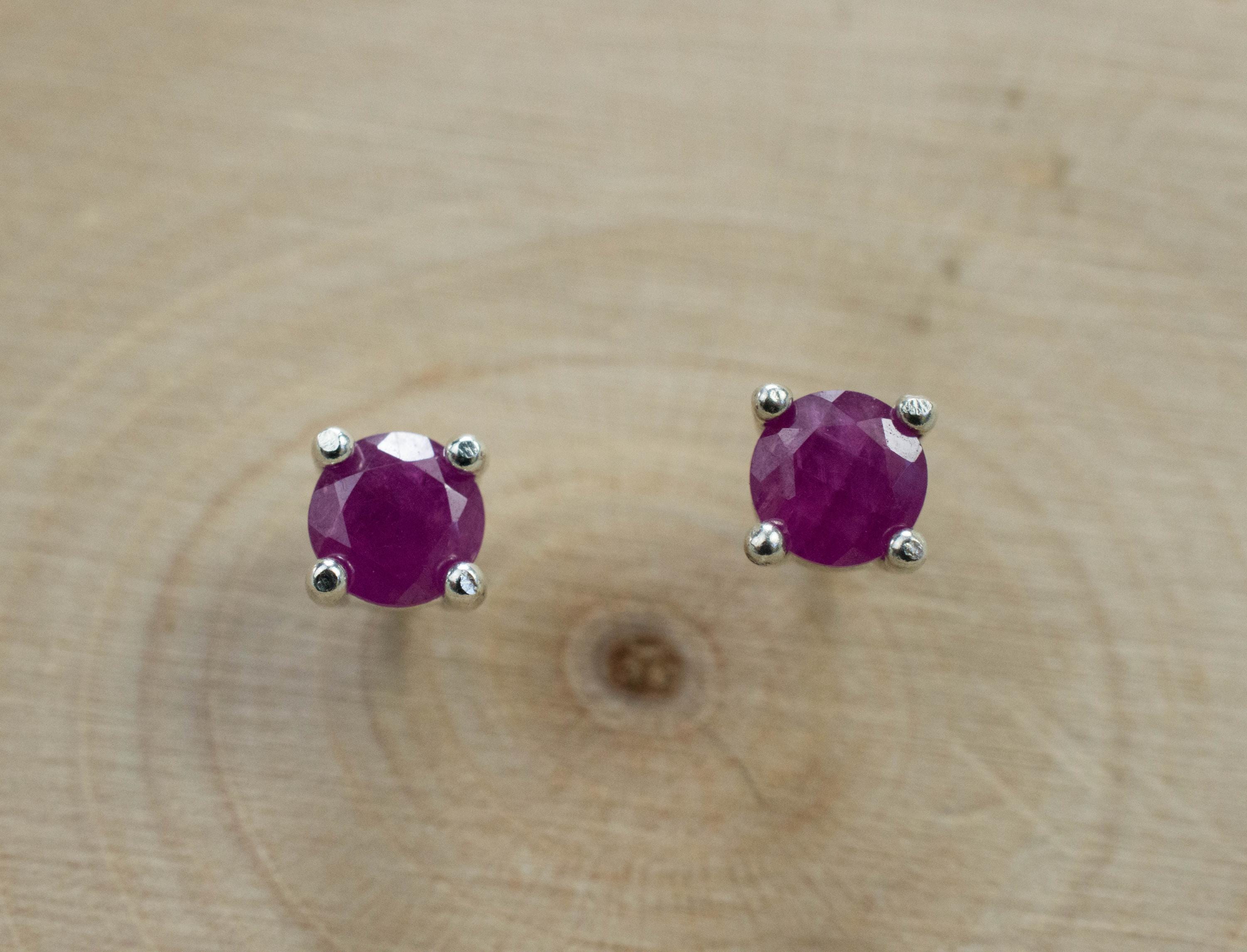 Ruby Earrings; Natural India Ruby; 0.640cts