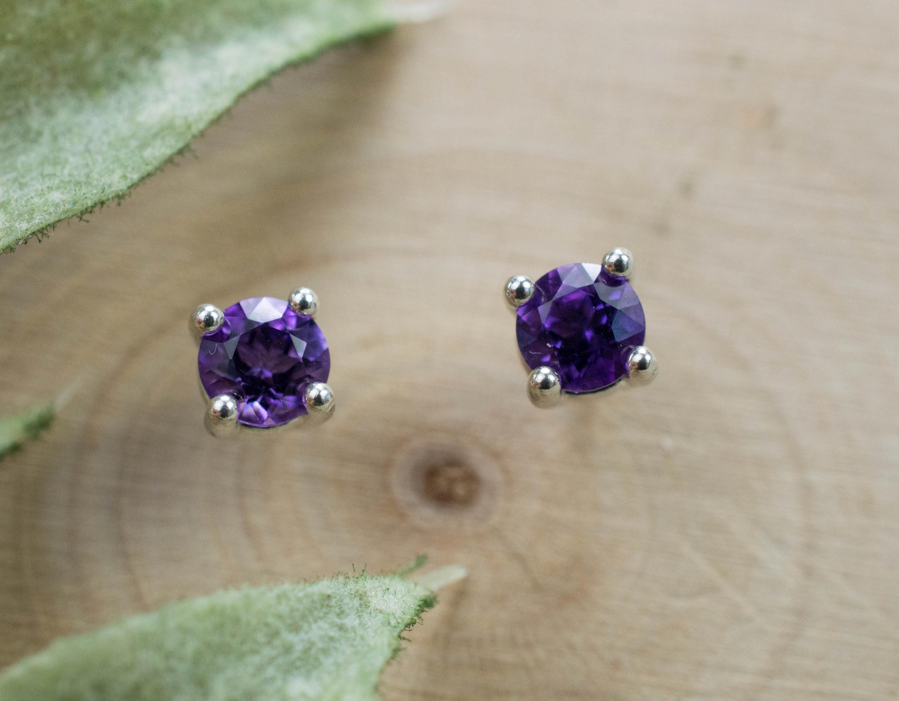 Amethyst Earrings, Natural Untreated Brazilian Amethyst; 0.420cts