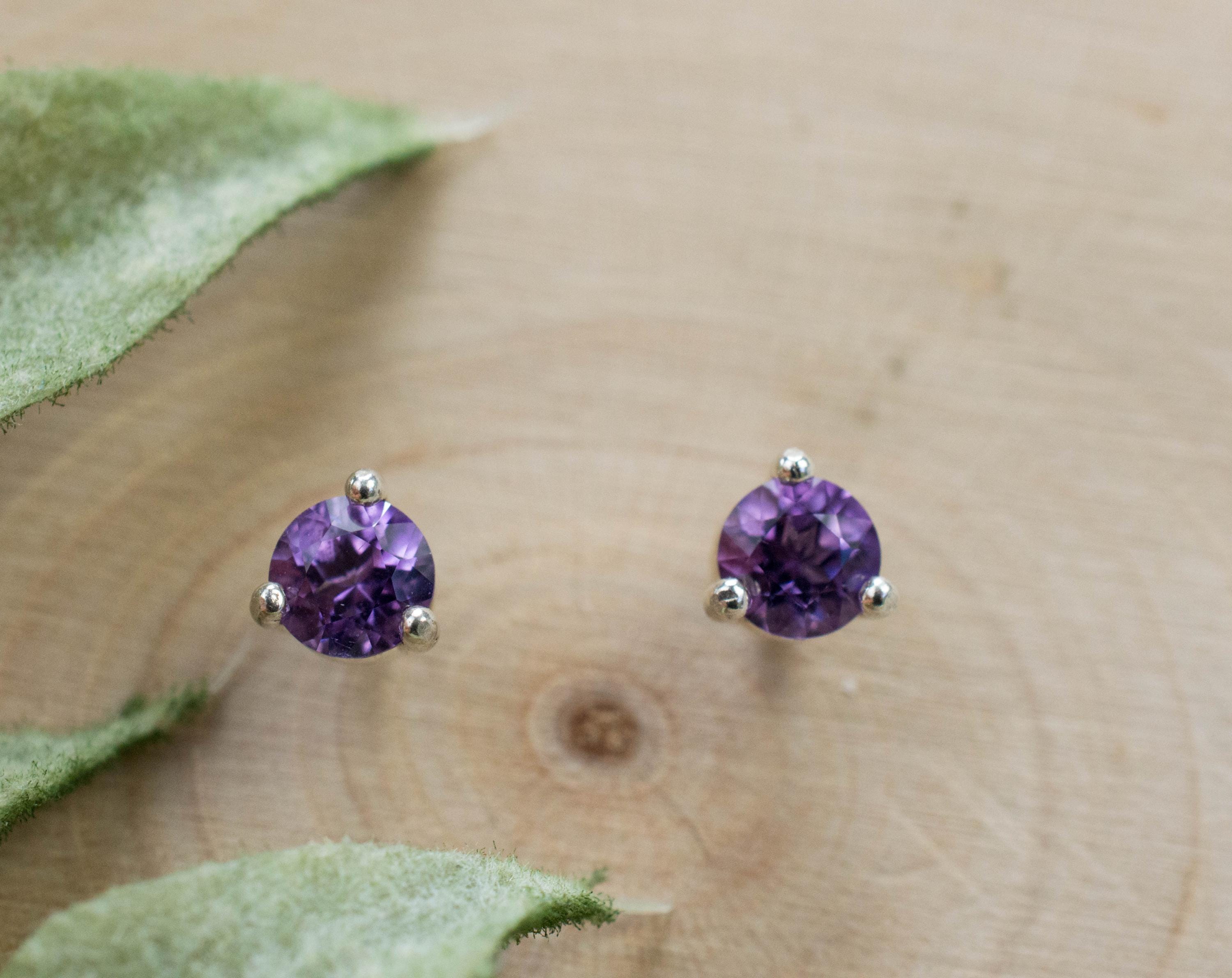 Amethyst Earrings, Natural Untreated Brazilian Amethyst; 0.465cts