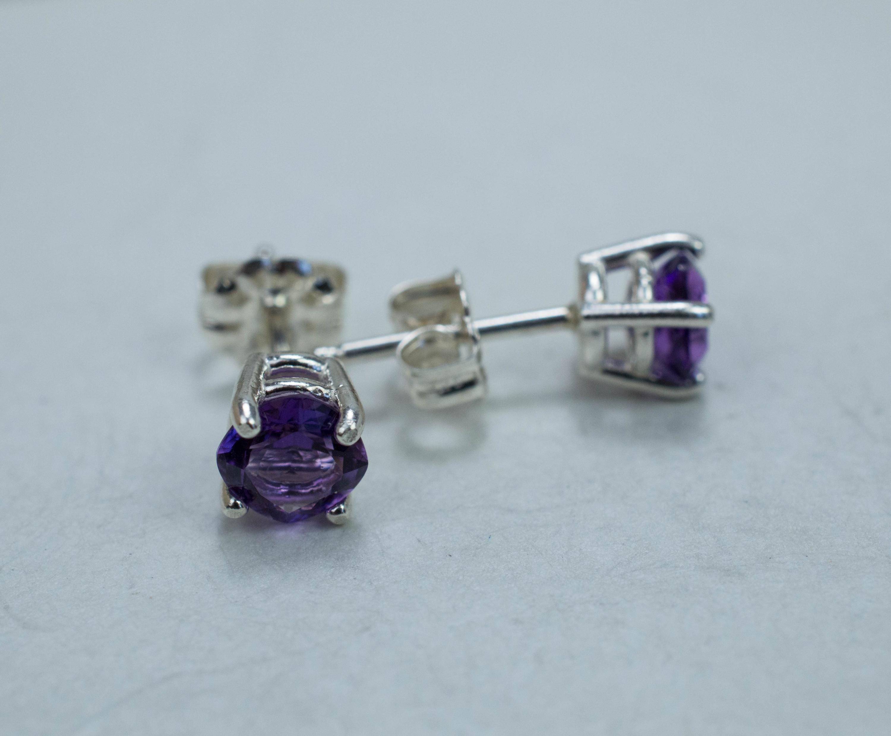 Amethyst Earrings, Natural Untreated Uruguay Amethyst; 1.040cts