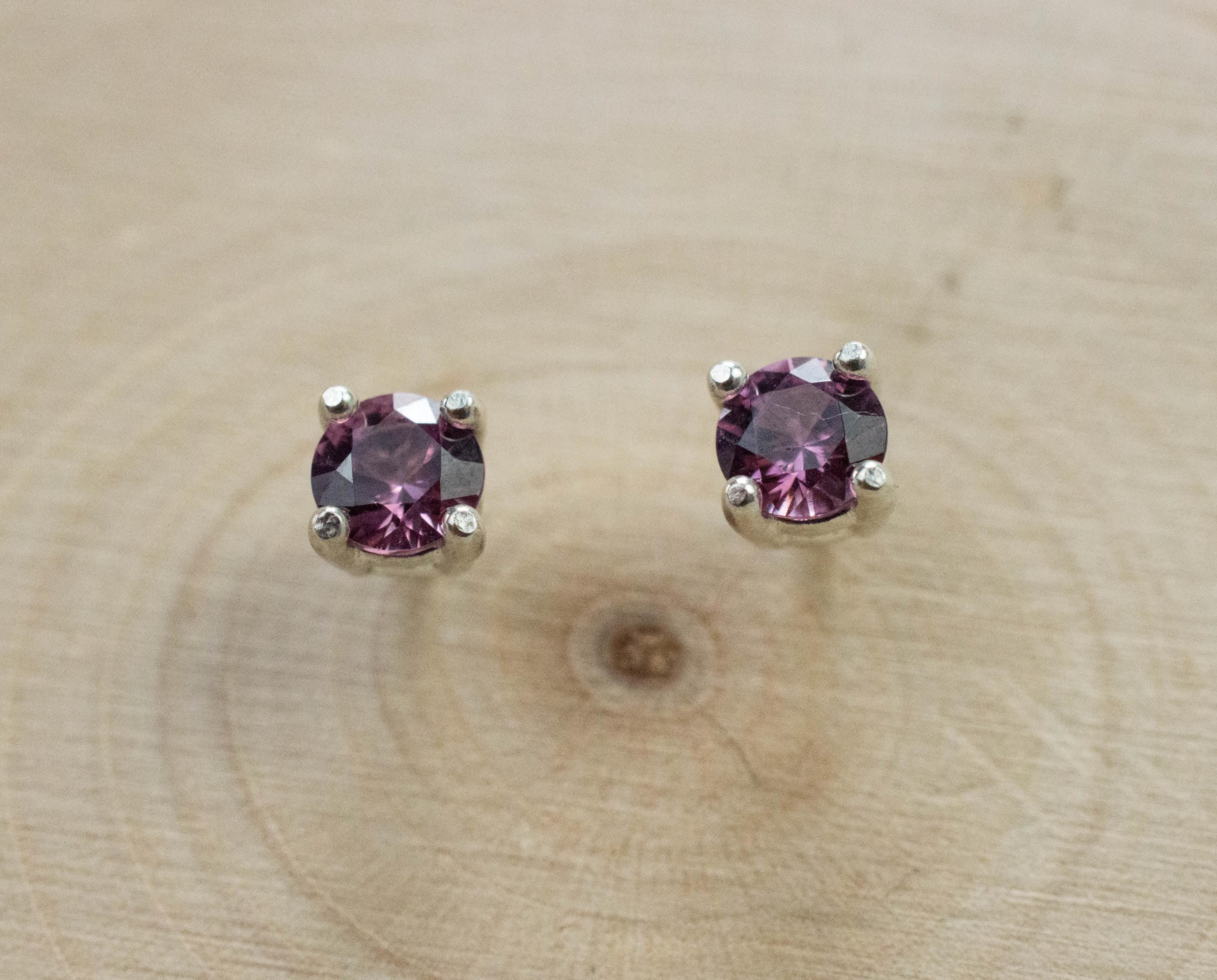 Rhodolite Garnet Earrings, Genuine Untreated Tanzanian Garnet; 0.550cts