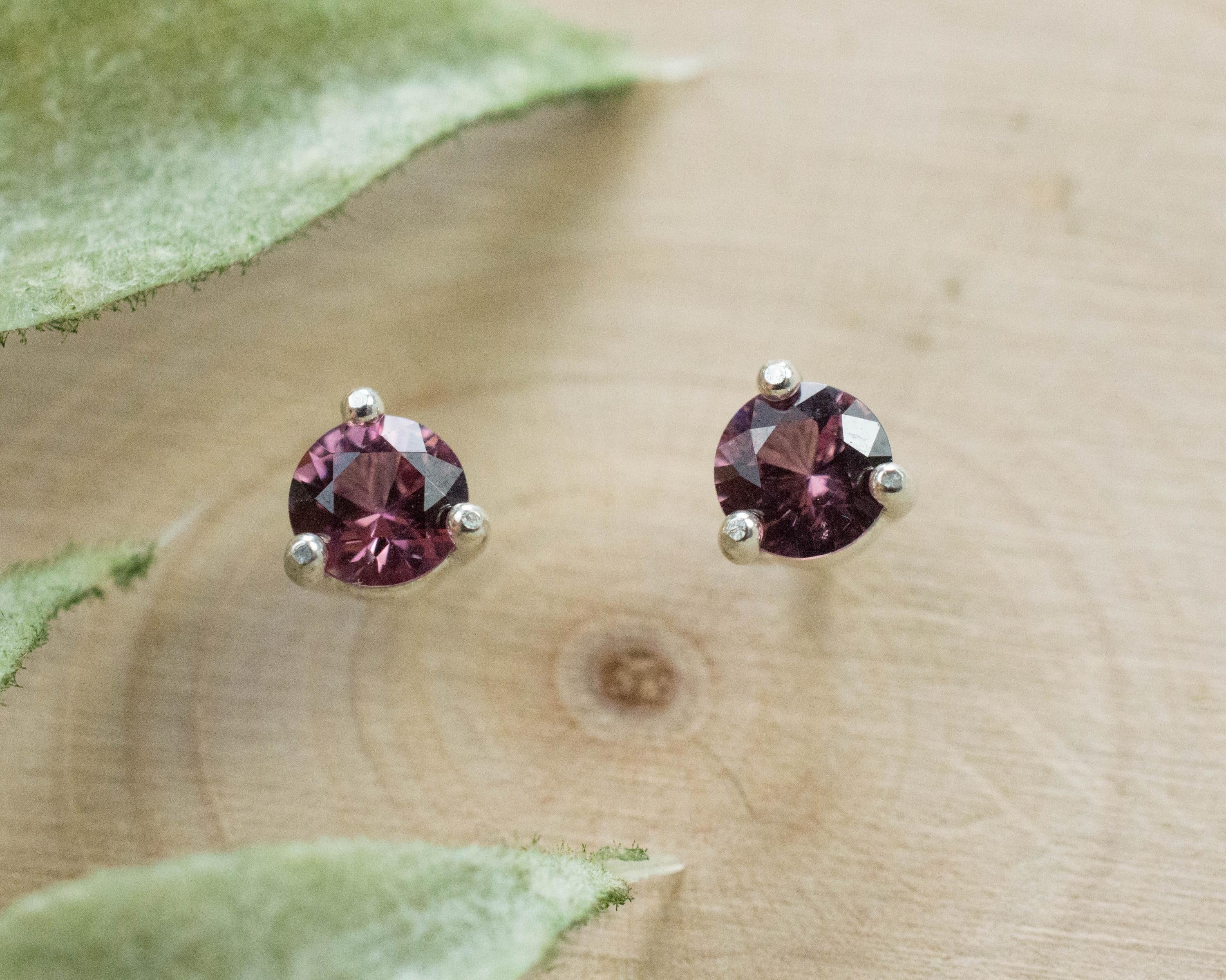 Rhodolite Garnet Earrings, Genuine Untreated Tanzanian Garnet; 0.565cts