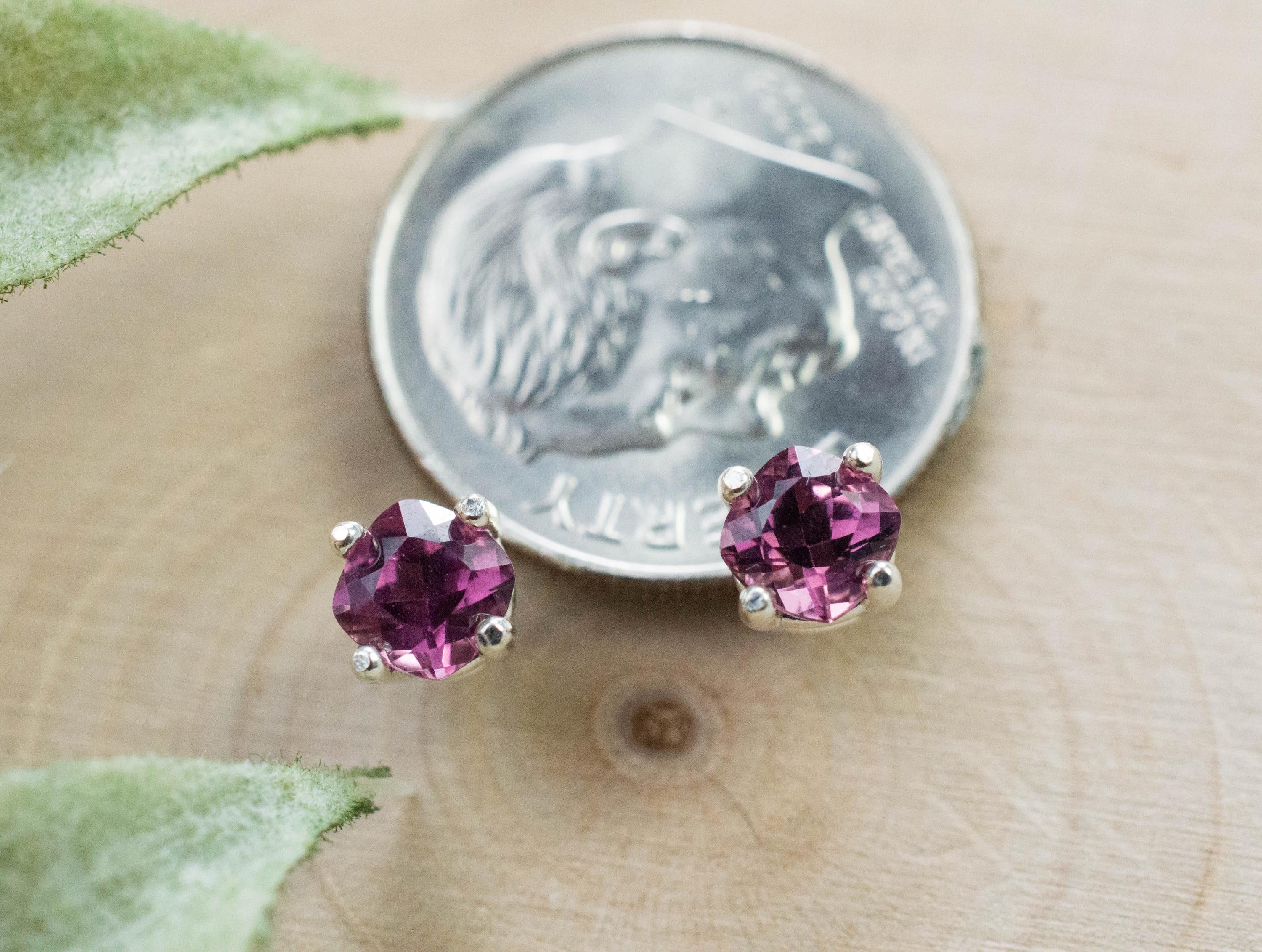 Rhodolite Garnet Earrings, Genuine Untreated Tanzanian Garnet; 0.870cts