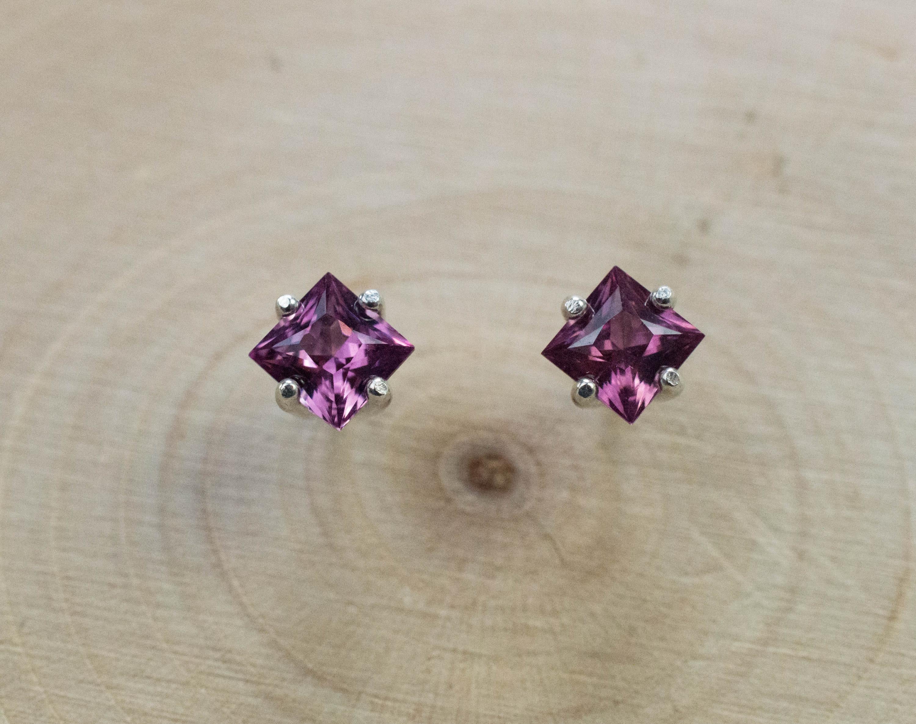 Rhodolite Garnet Earrings, Genuine Untreated Tanzanian Garnet; 0.875cts