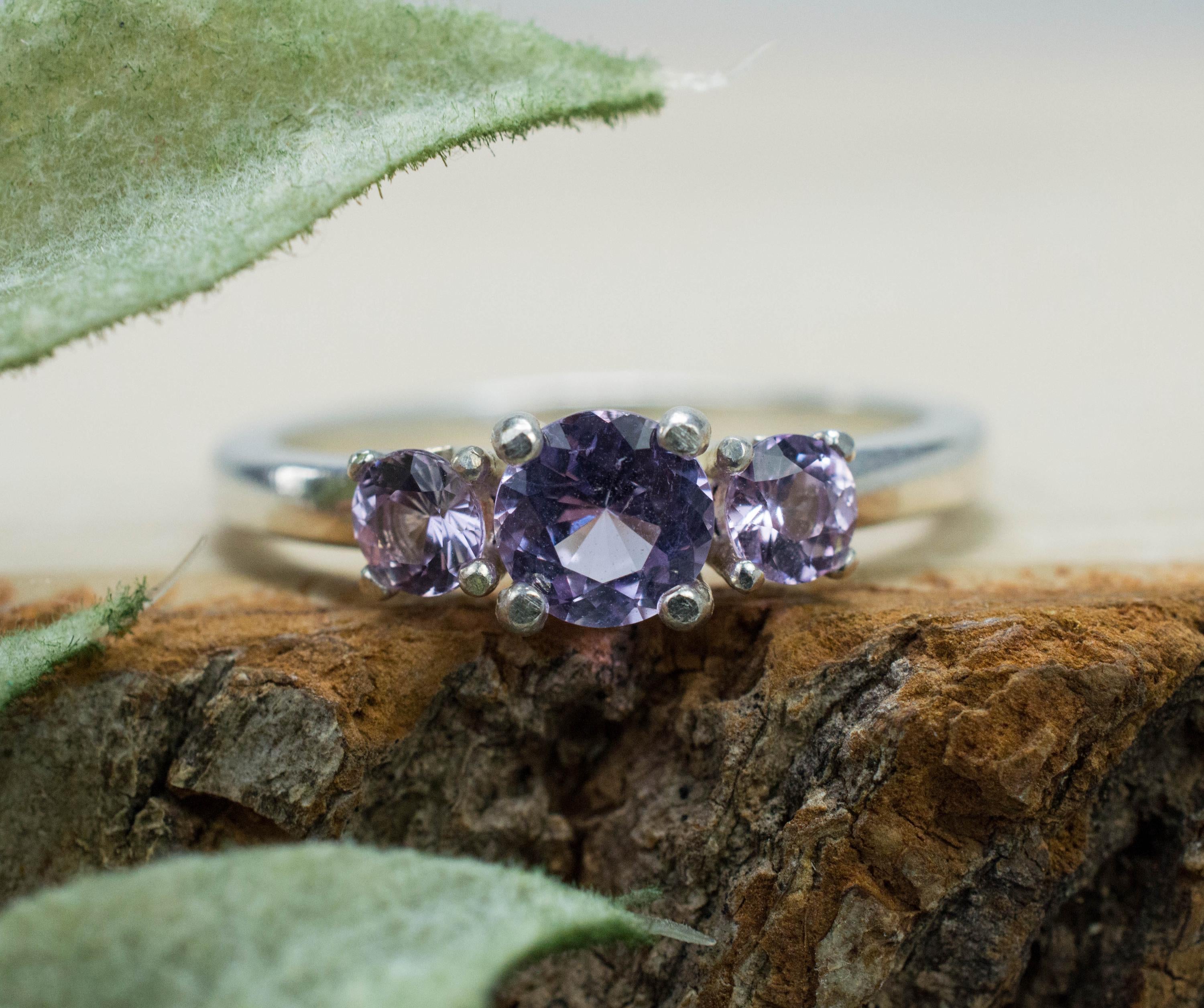 Lavender Spinel Ring; Natural Untreated Vietnam Purple Spinel; 0.860cts