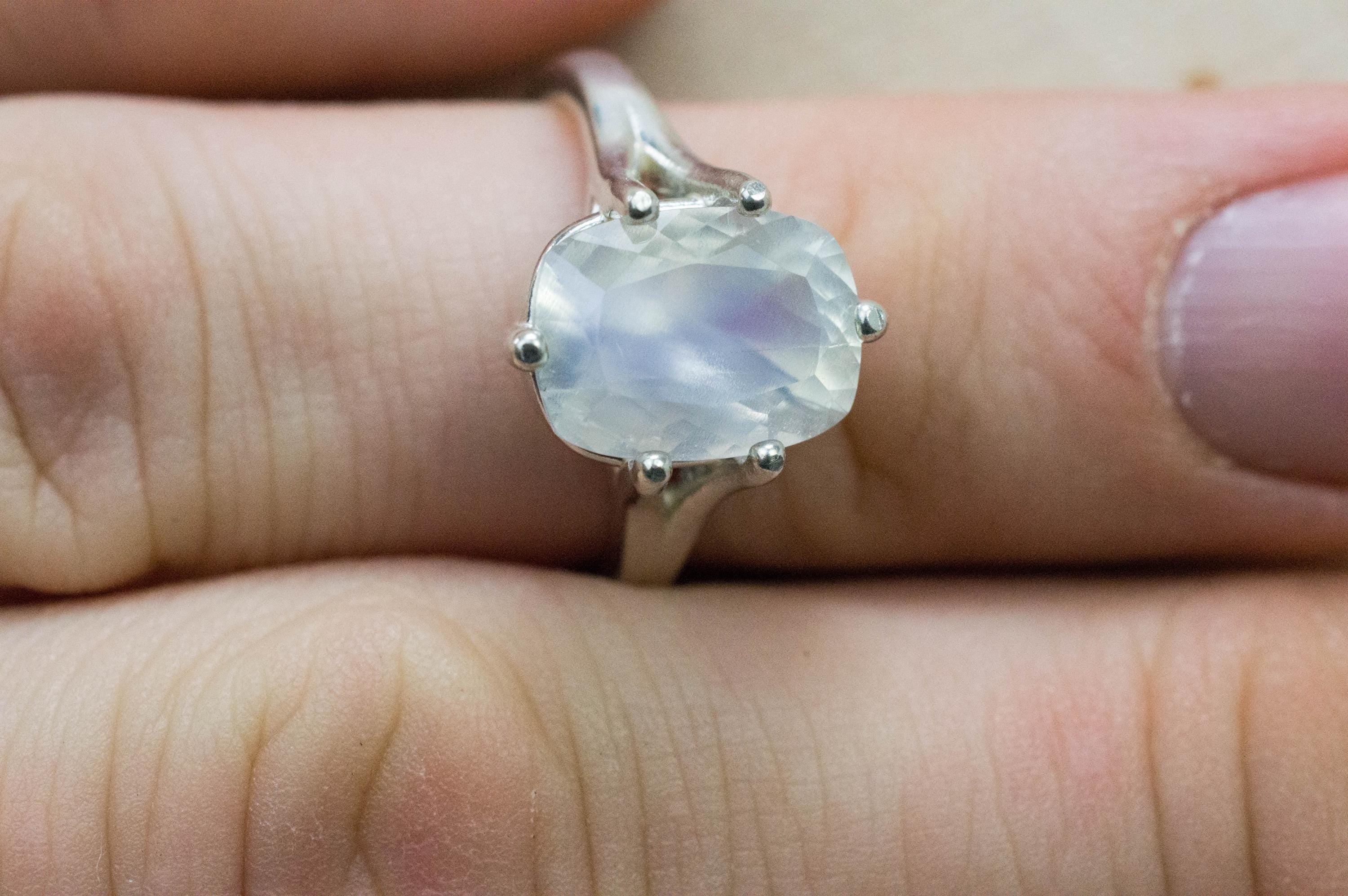 Rainbow Moonstone Ring, Natural Untreated Indian Moonstone; 3.570cts