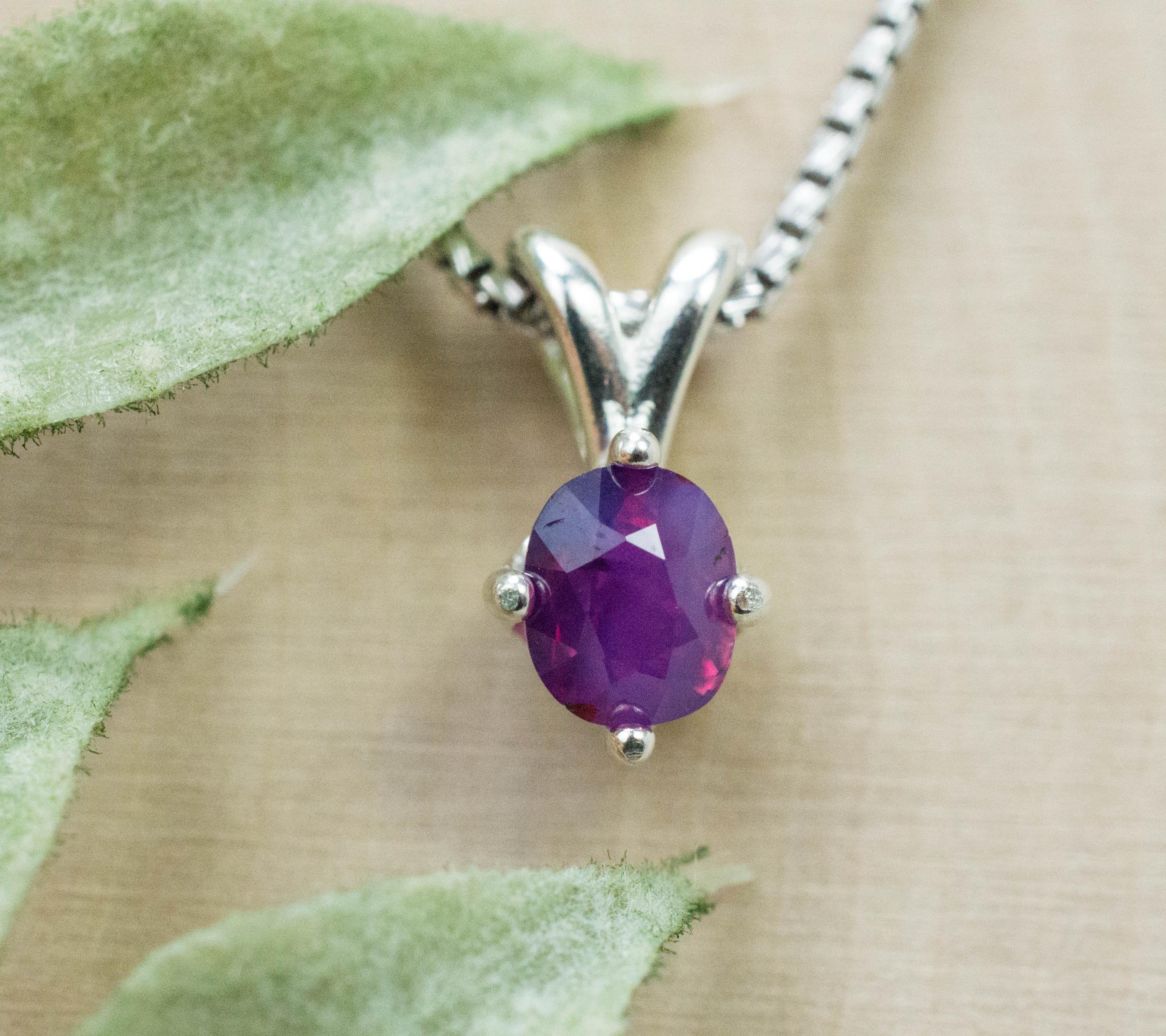 Pink Sapphire Pendant; Natural Untreated Vietnam Sapphire; 1.200cts