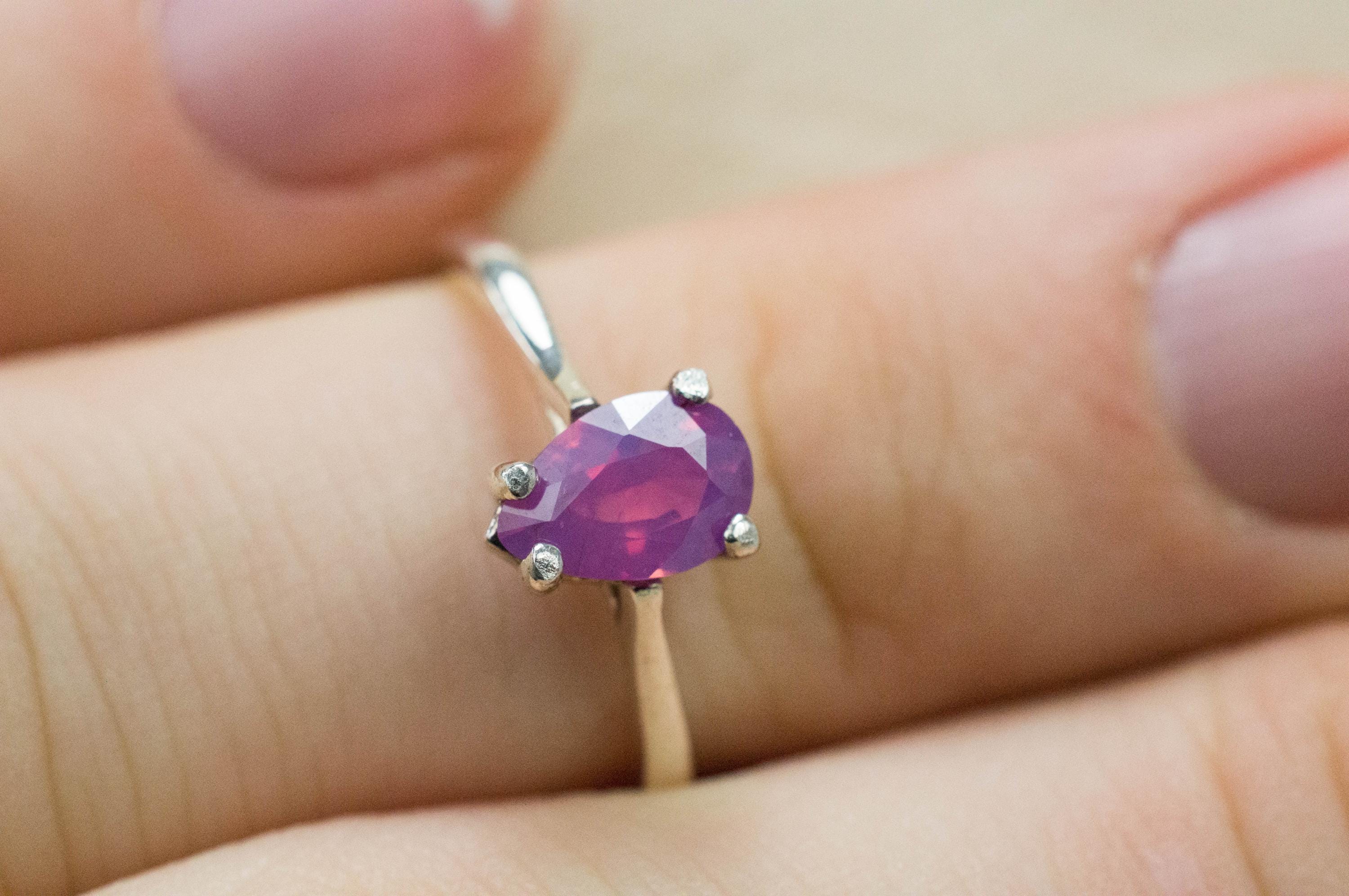 Pink Sapphire Ring, Natural Untreated Vietnam Sapphire; 1.010cts