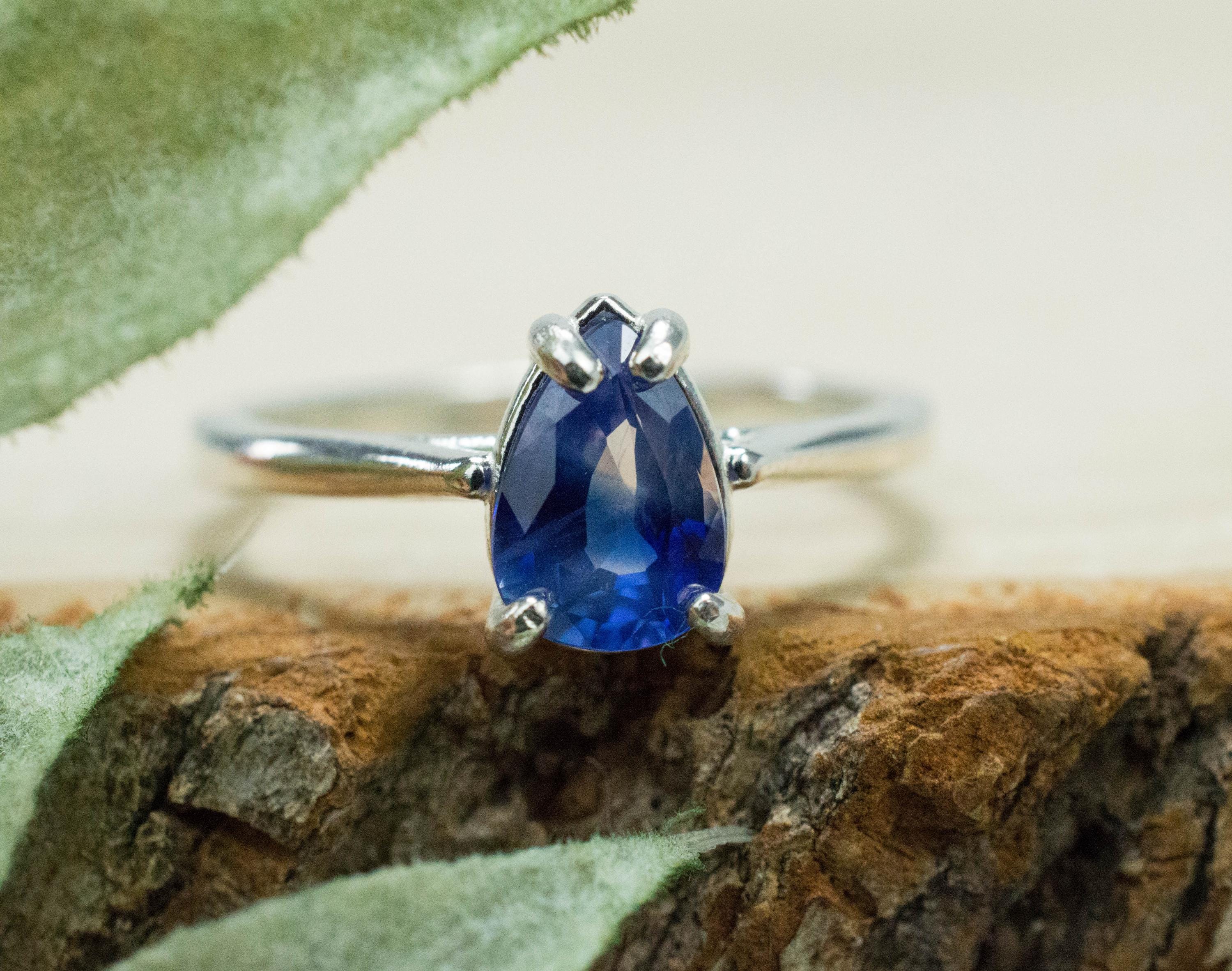 Blue Sapphire Ring, Natural Untreated Vietnam Sapphire; 1.420cts