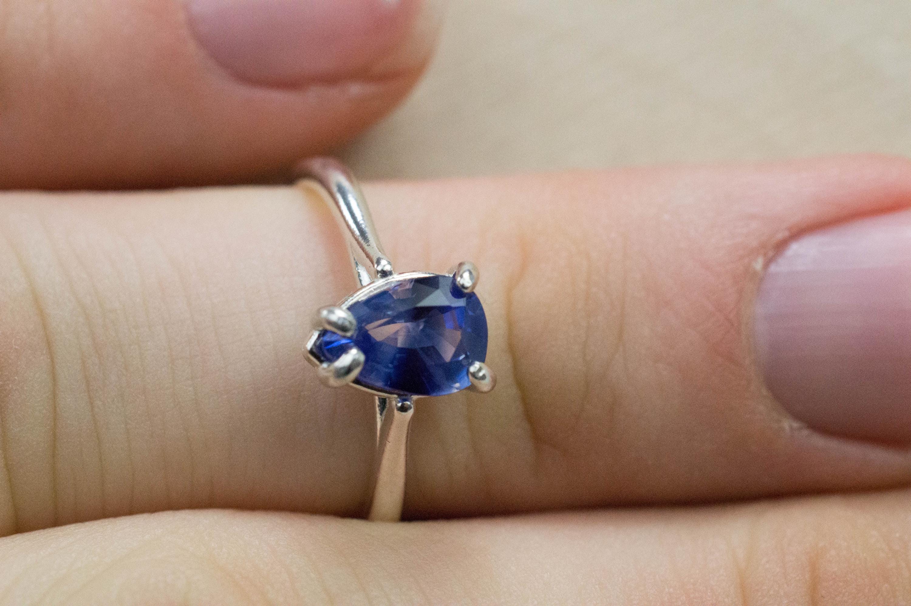 Blue Sapphire Ring, Natural Untreated Vietnam Sapphire; 1.420cts