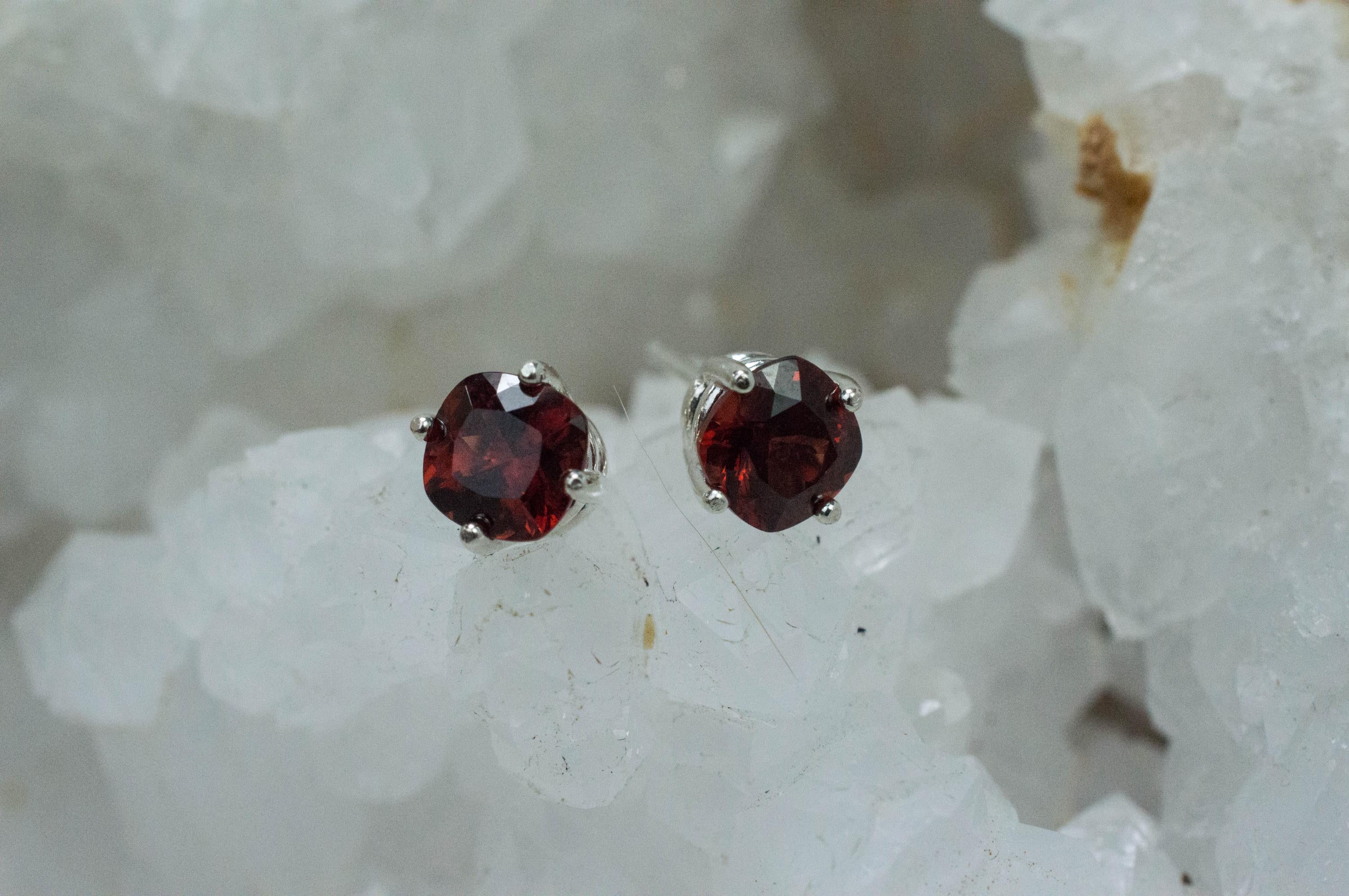 Pyrope Garnet Earrings; Genuine Untreated Madagascar Garnet; 2.320cts