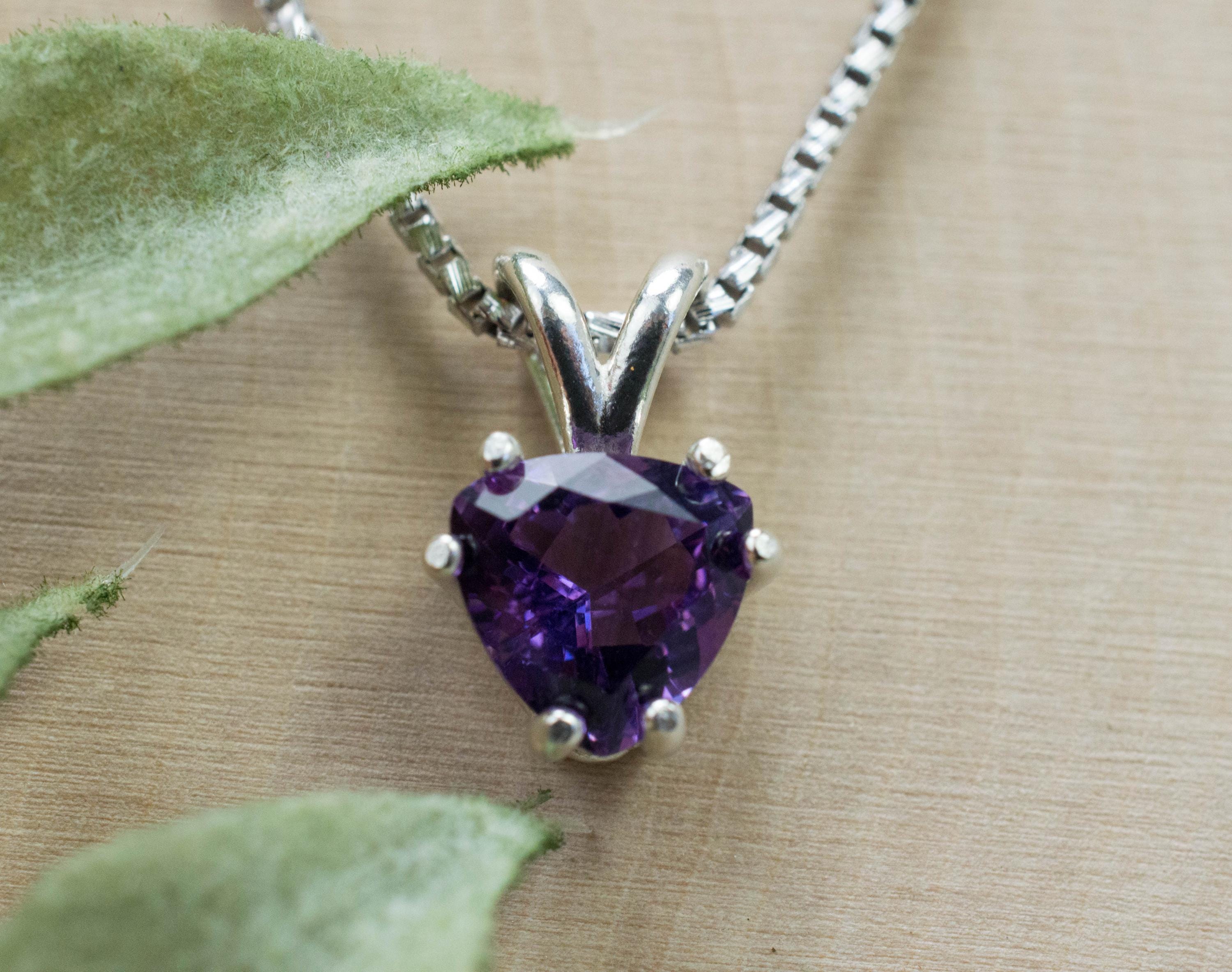 Amethyst Pendant, Untreated Genuine Brazilian Amethyst; 1.400cts