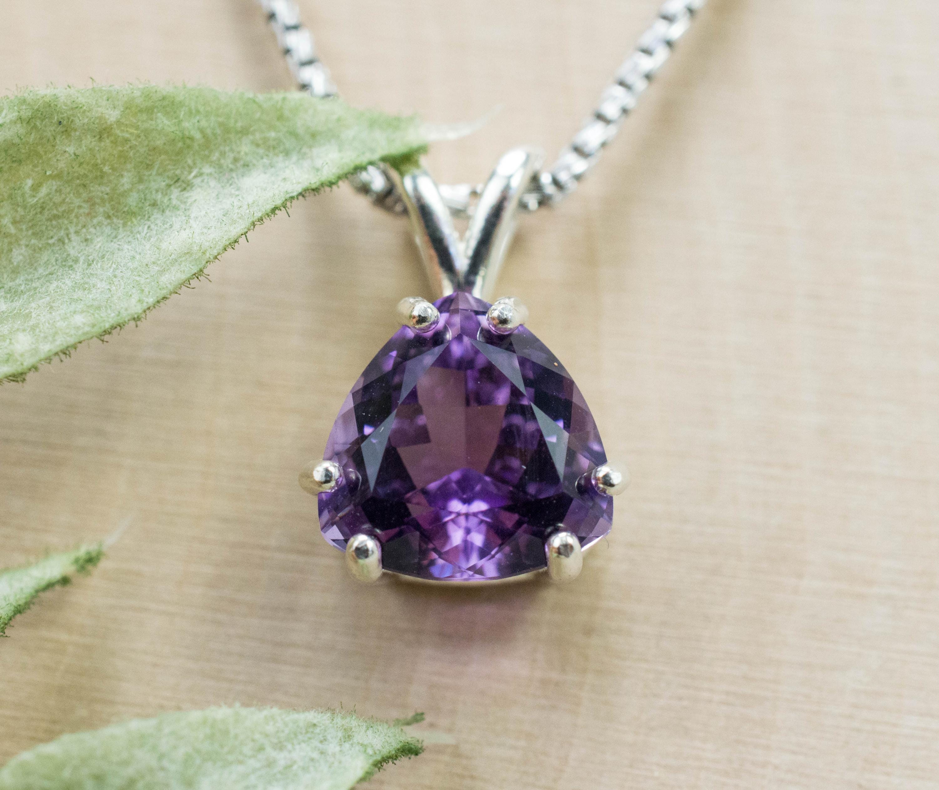 Amethyst Pendant, Untreated Genuine Brazilian Amethyst; 3.020cts