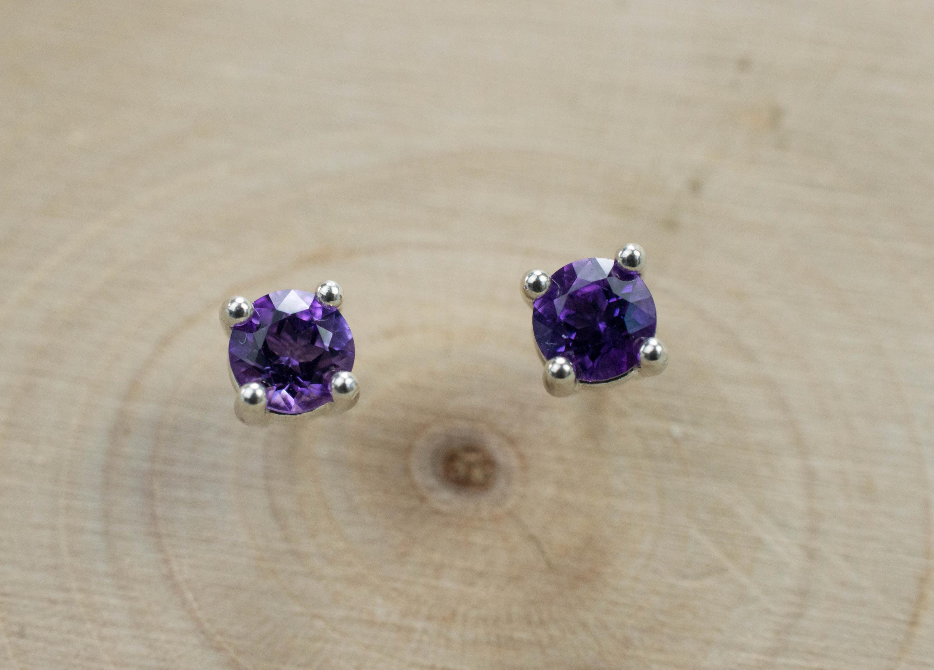 Amethyst Earrings, Natural Untreated Brazilian Amethyst; 0.420cts