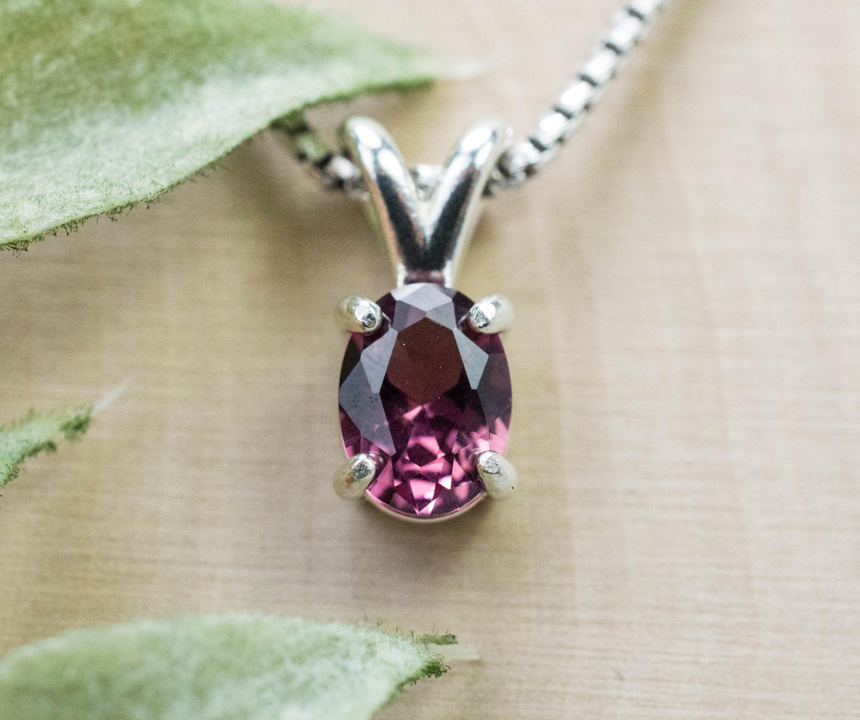 Rhodolite Garnet Pendant; Natural Untreated Tanzanian Garnet; 1.140cts