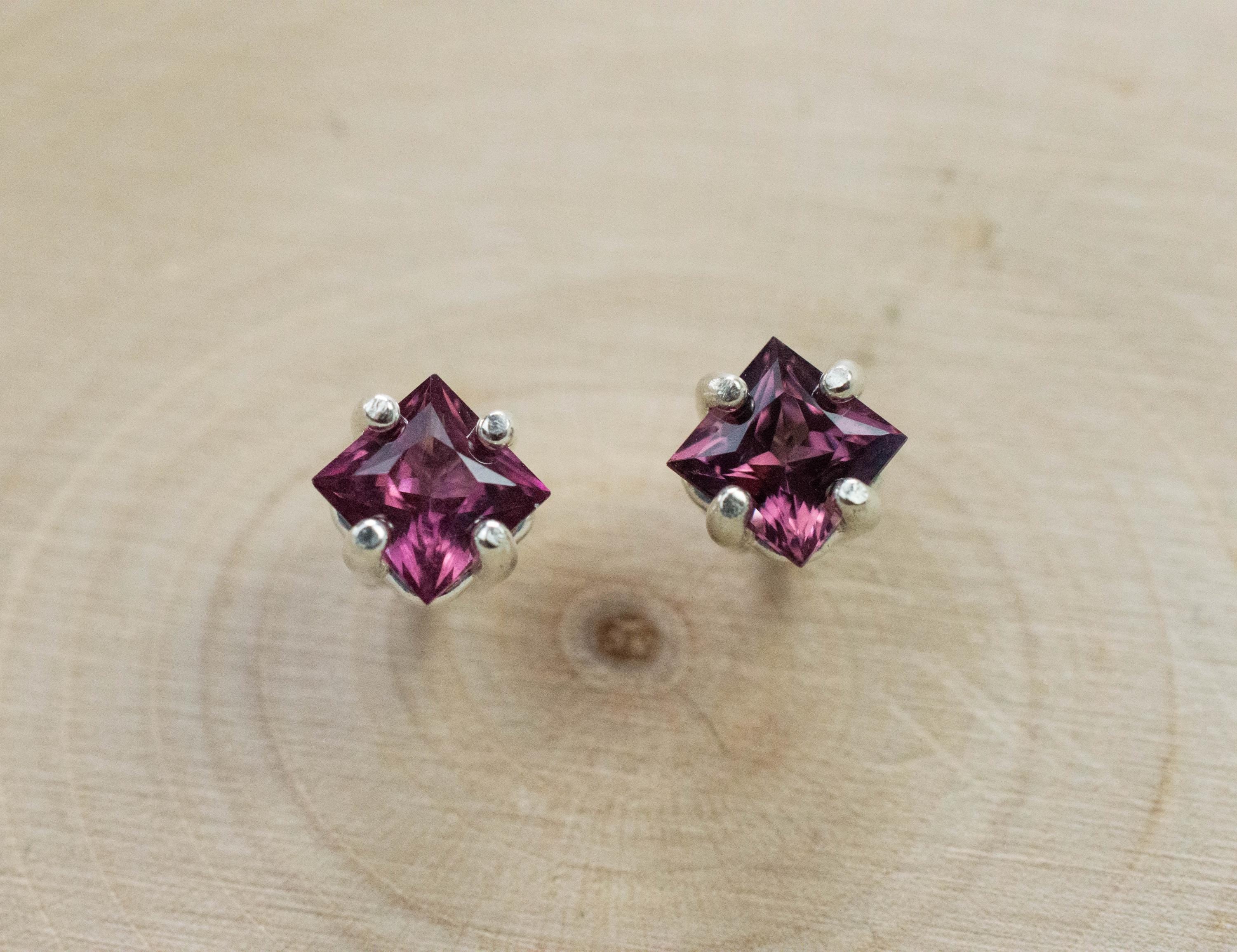 Rhodolite Garnet Earrings, Genuine Untreated Tanzanian Garnet; 1.260cts