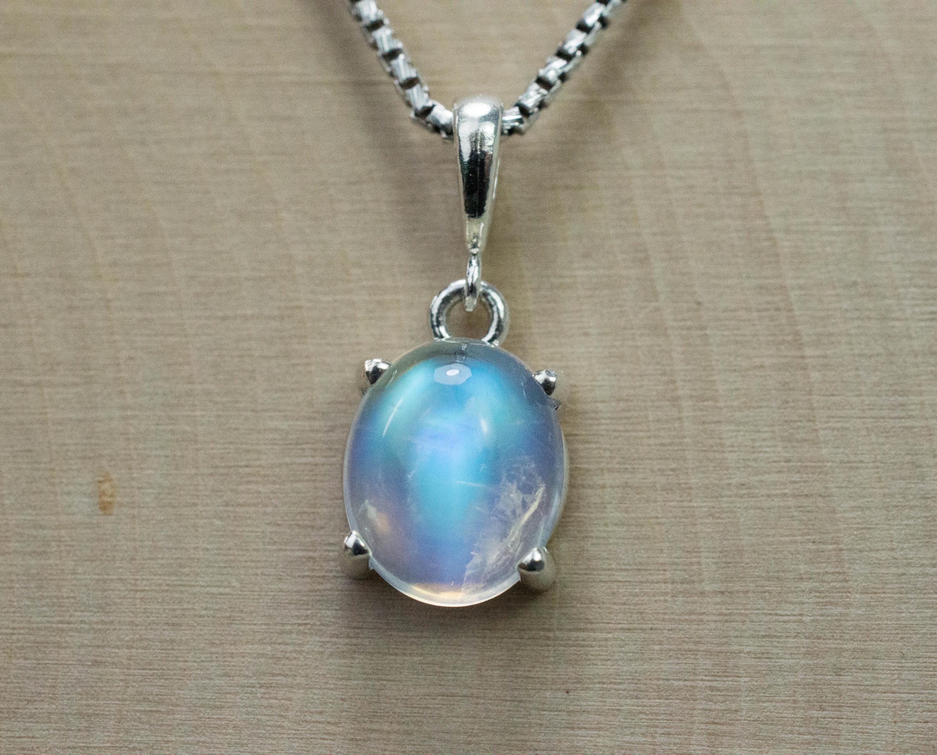 Rainbow Moonstone Pendant, Natural Untreated India Moonstone; 3.665cts