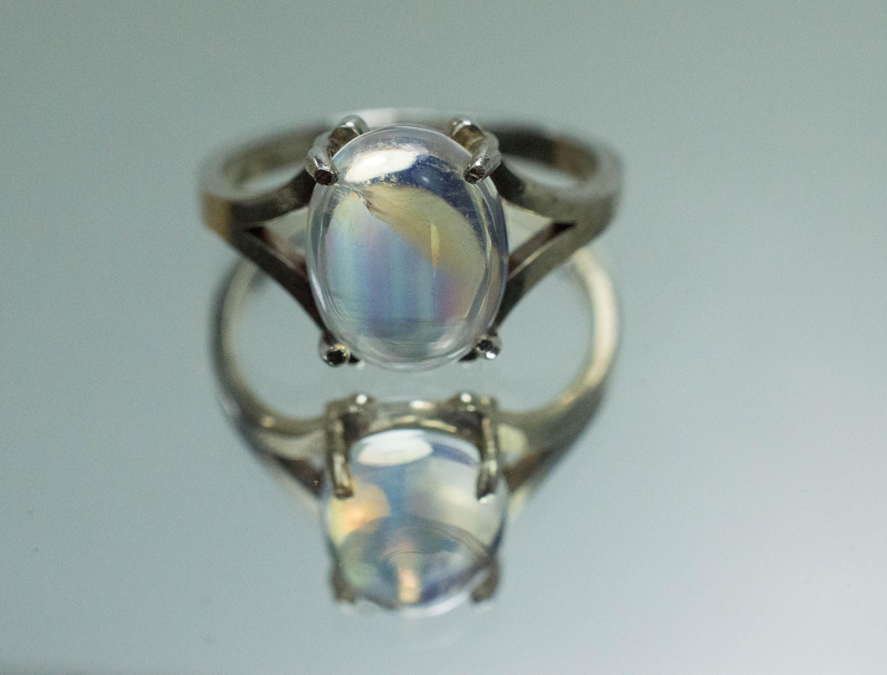 Rainbow Moonstone Ring, Natural Untreated India Moonstone; 2.485cts