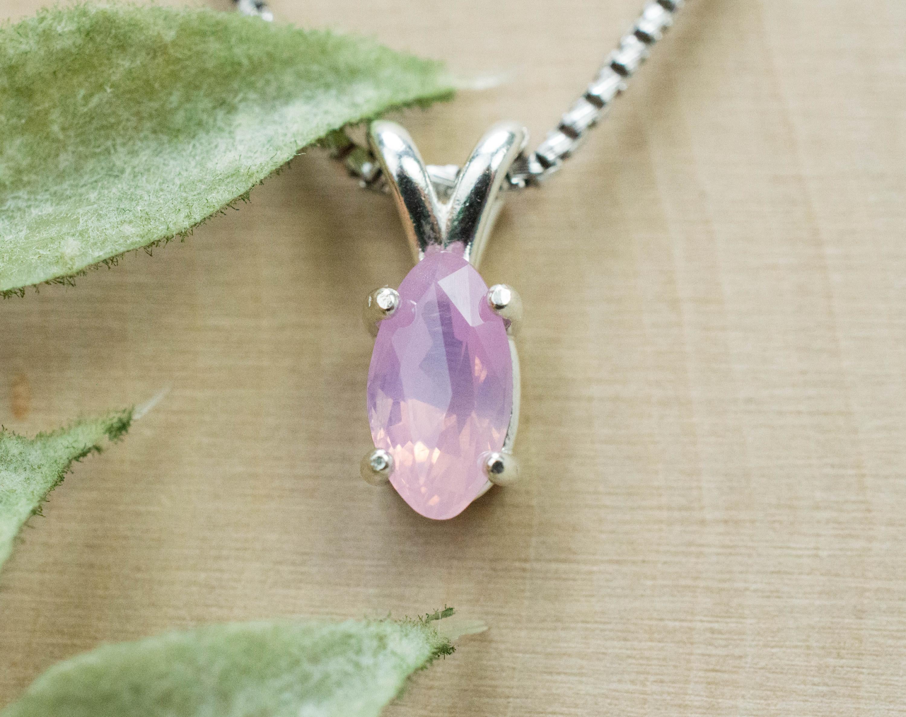 Pink Sapphire Pendant; Natural Untreated Vietnam Sapphire; 1.500cts