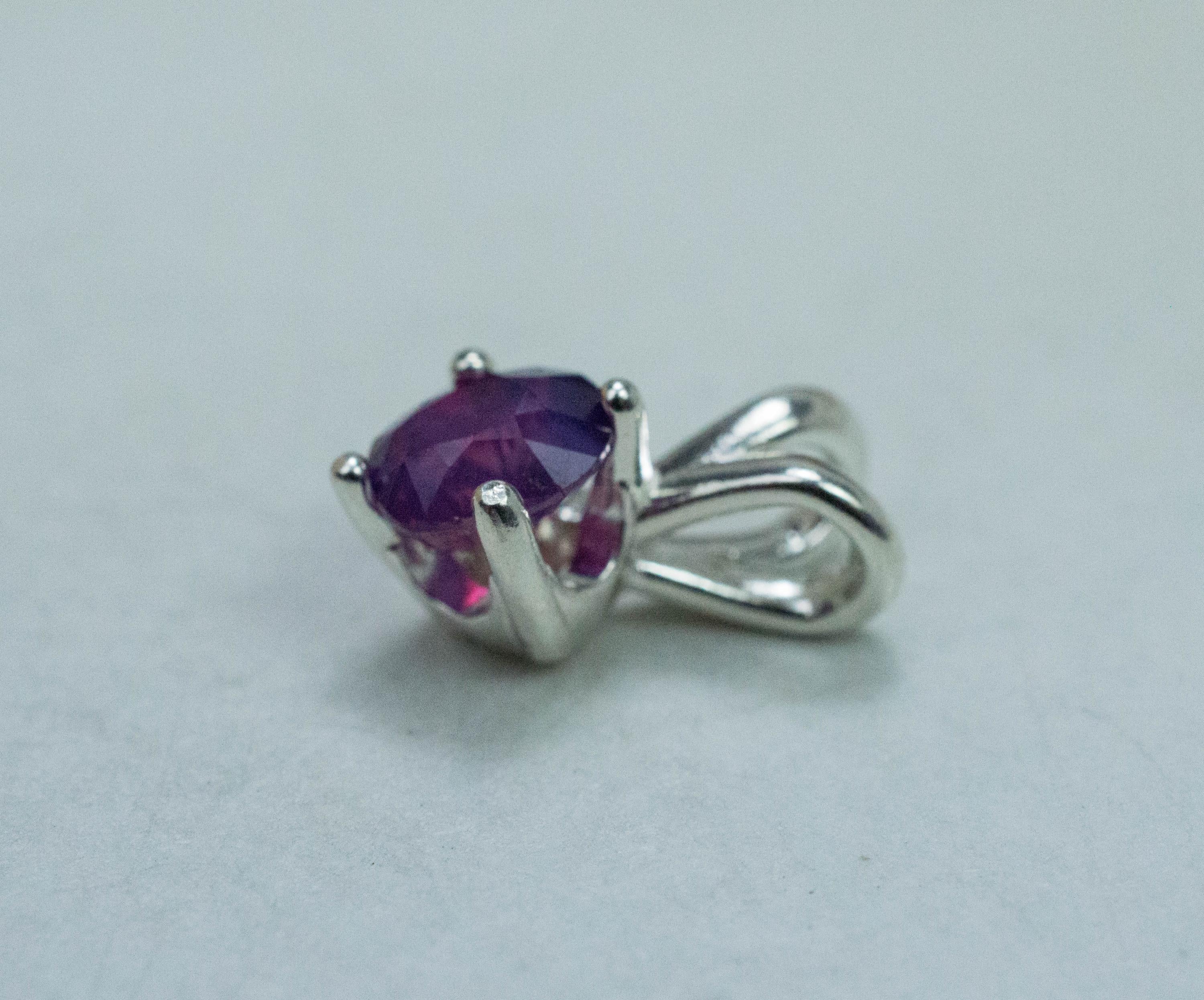 Pink Sapphire Pendant; Natural Untreated Vietnam Sapphire; 1.200cts