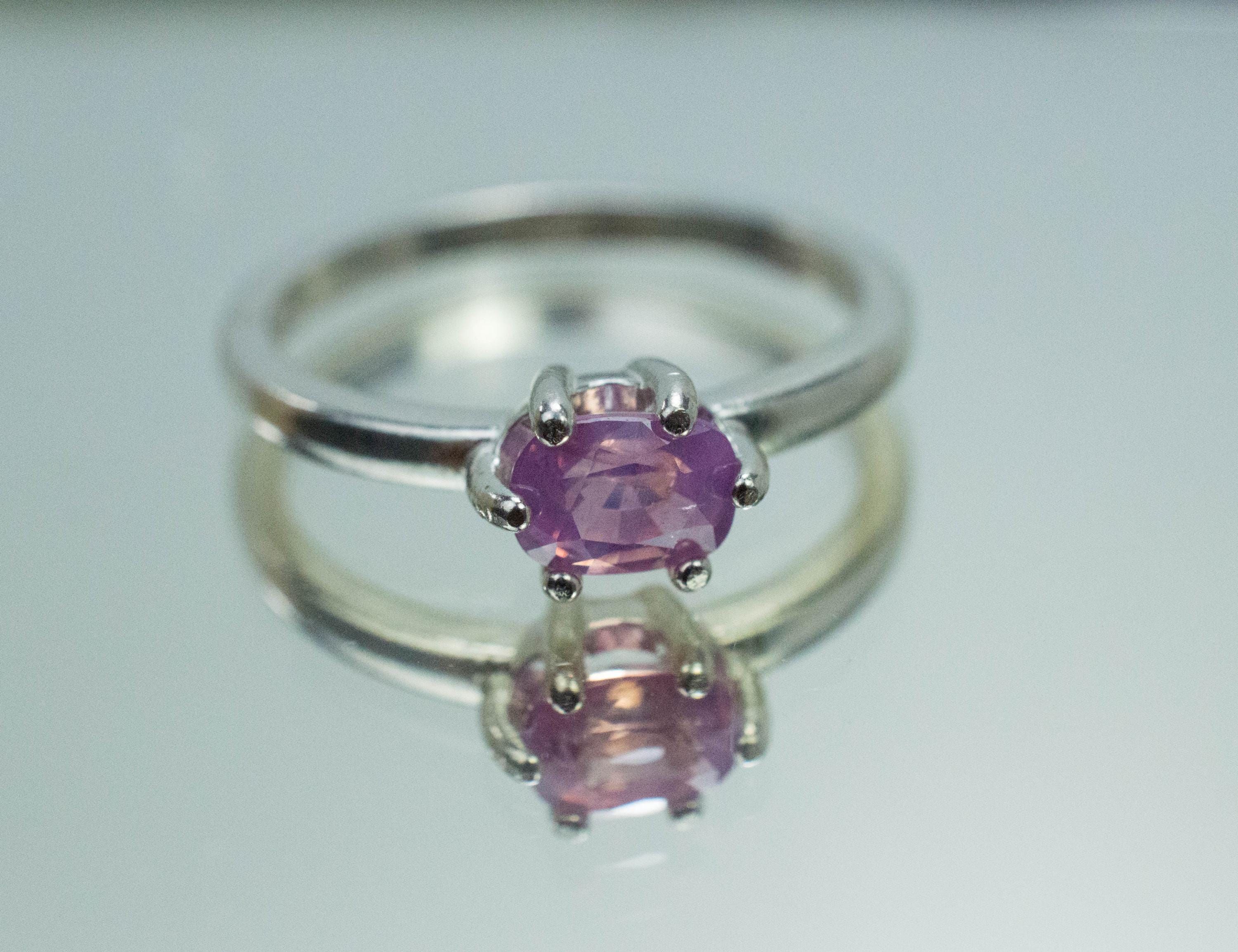 Pink Sapphire Ring, Natural Untreated Vietnam Sapphire; 0.525cts