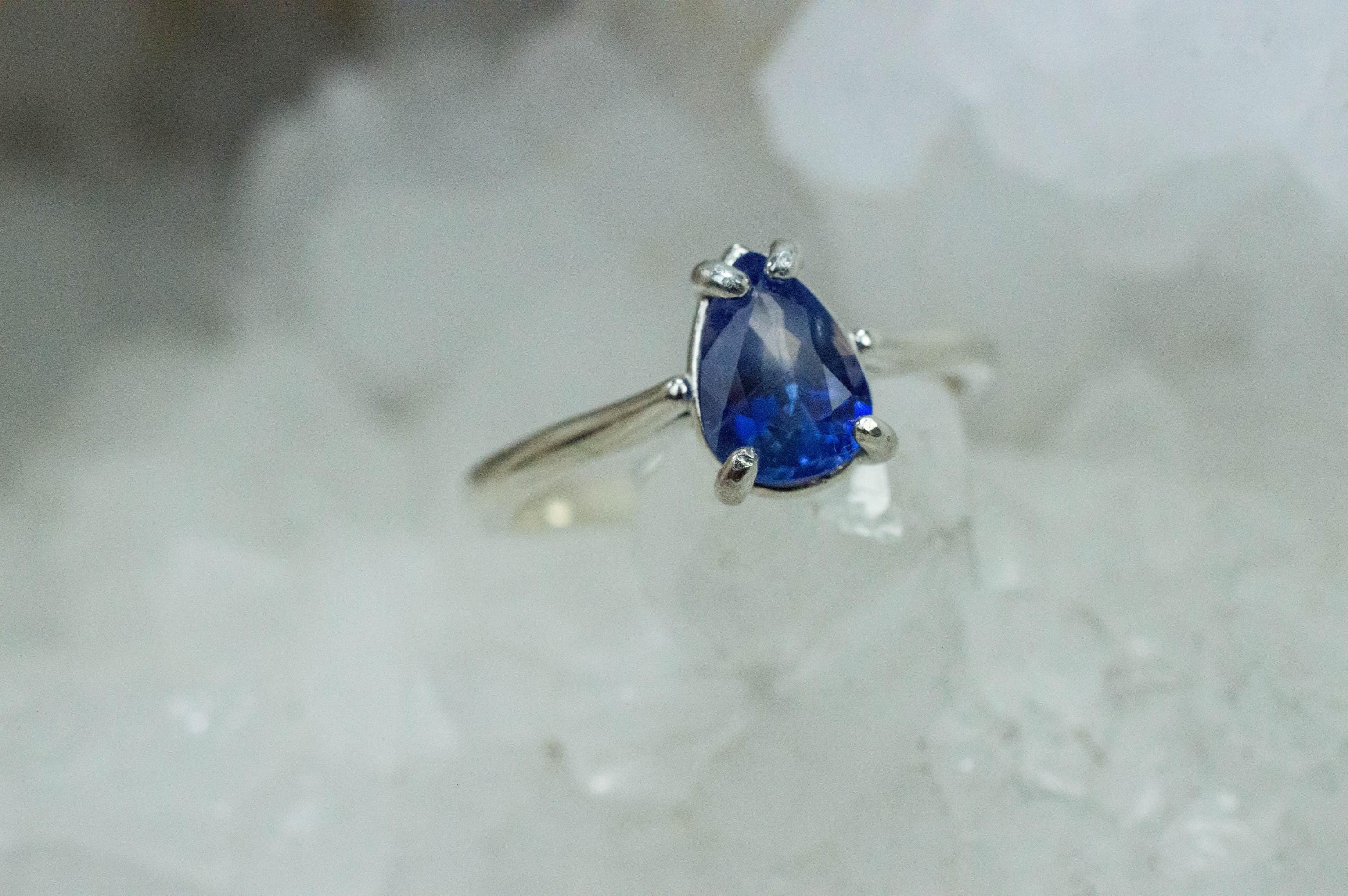 Blue Sapphire Ring, Natural Untreated Vietnam Sapphire; 1.420cts