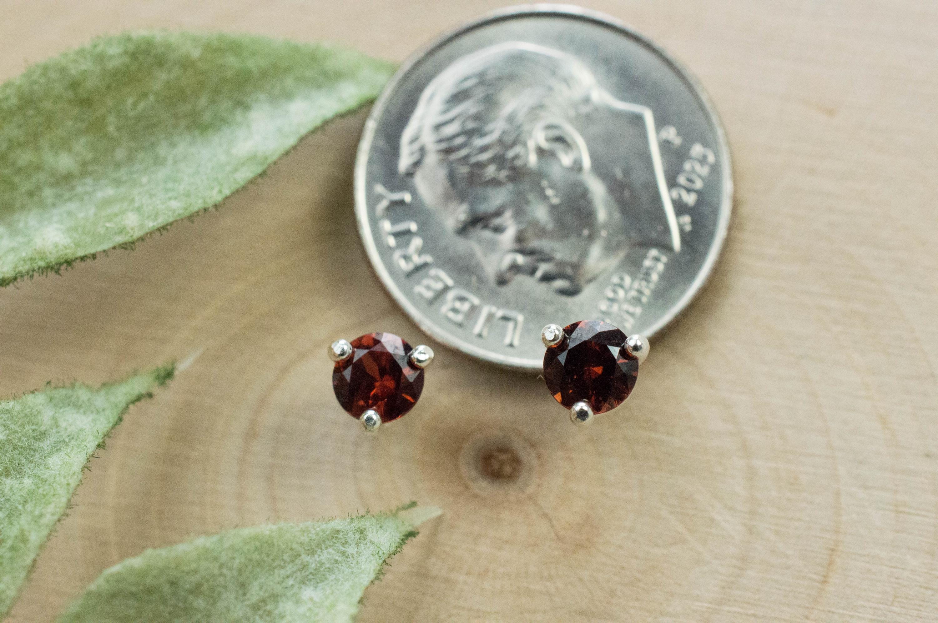 Pyrope Garnet Earrings; Genuine Untreated Madagascar Garnet; 0.560cts