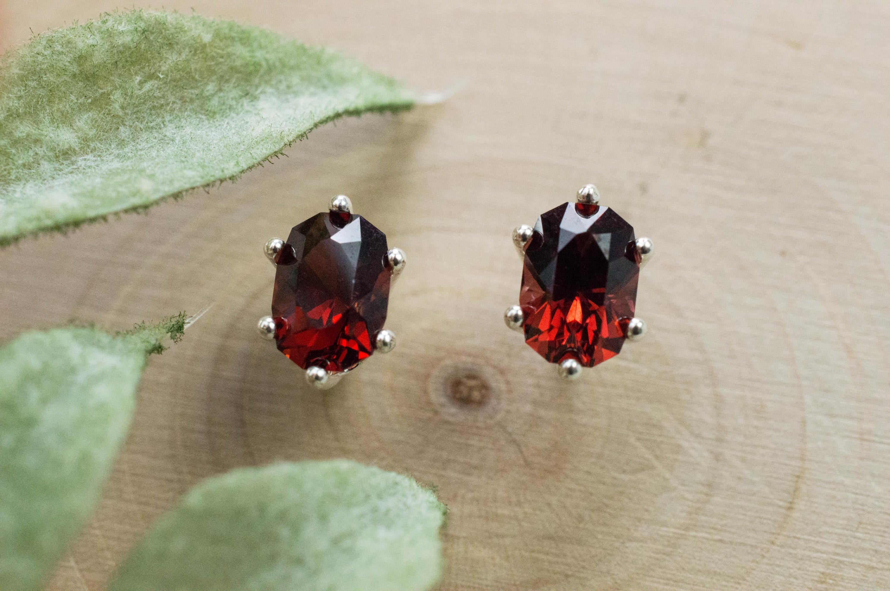 Pyrope Garnet Earrings; Genuine Untreated Madagascar Garnet; 2.280cts