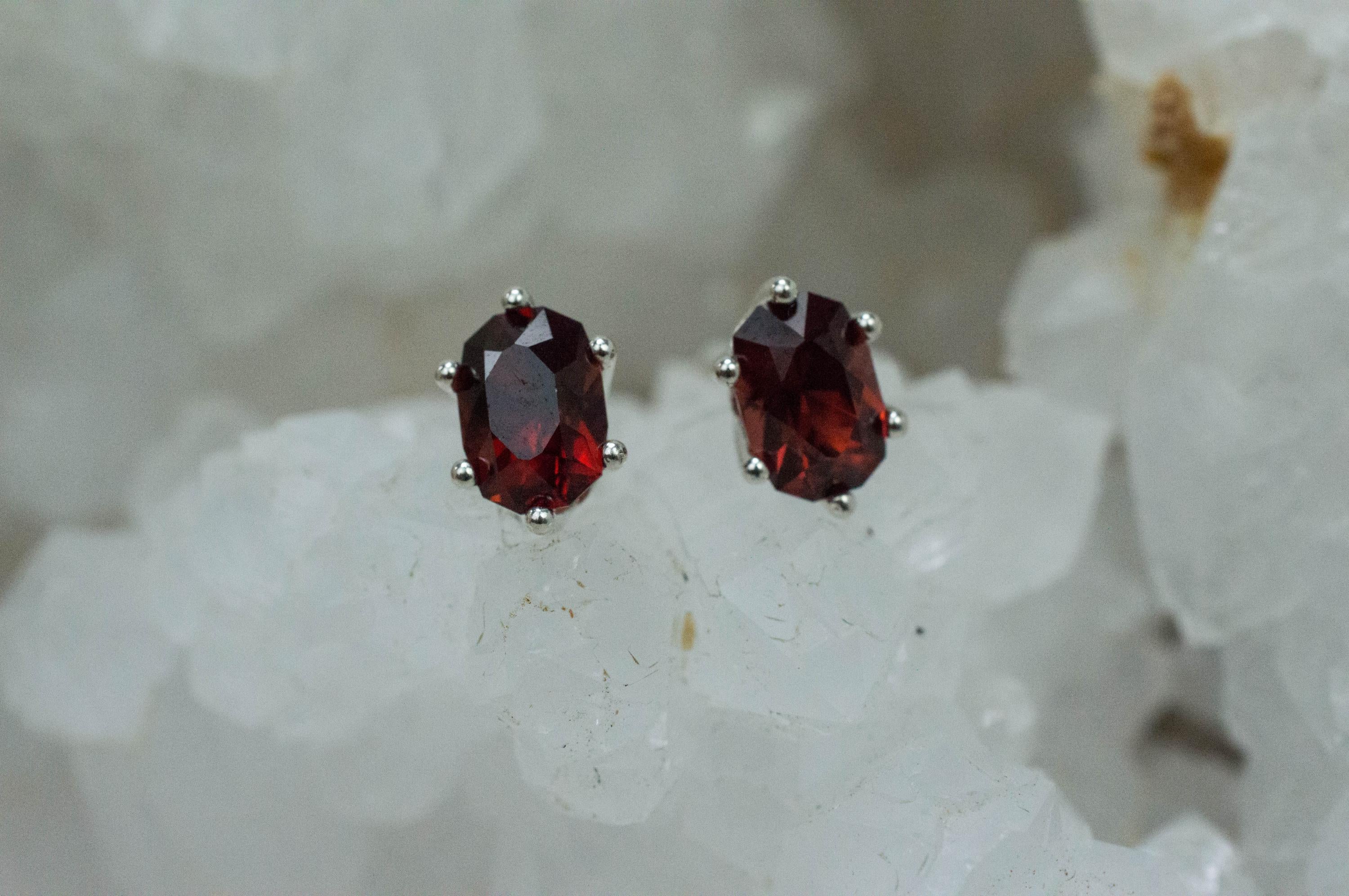 Pyrope Garnet Earrings; Genuine Untreated Madagascar Garnet; 2.280cts