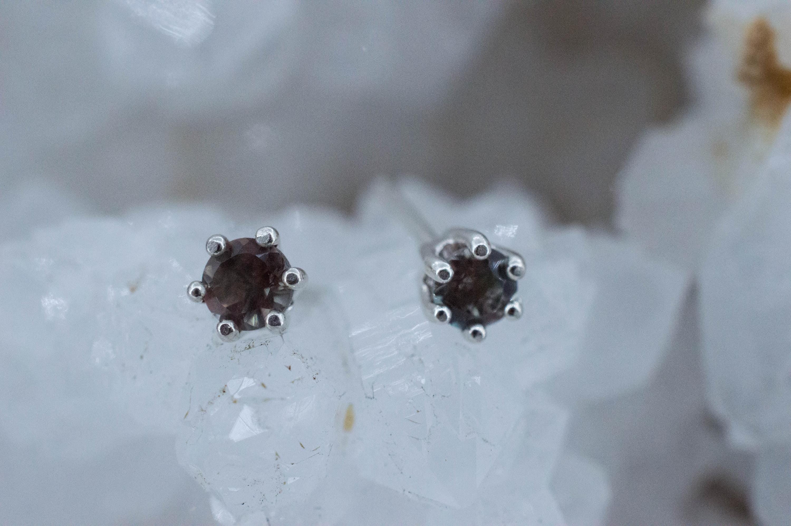 Green Oregon Sunstone Earrings; Natural Untreated Sunstone; 0.465cts - Mark Oliver Gems