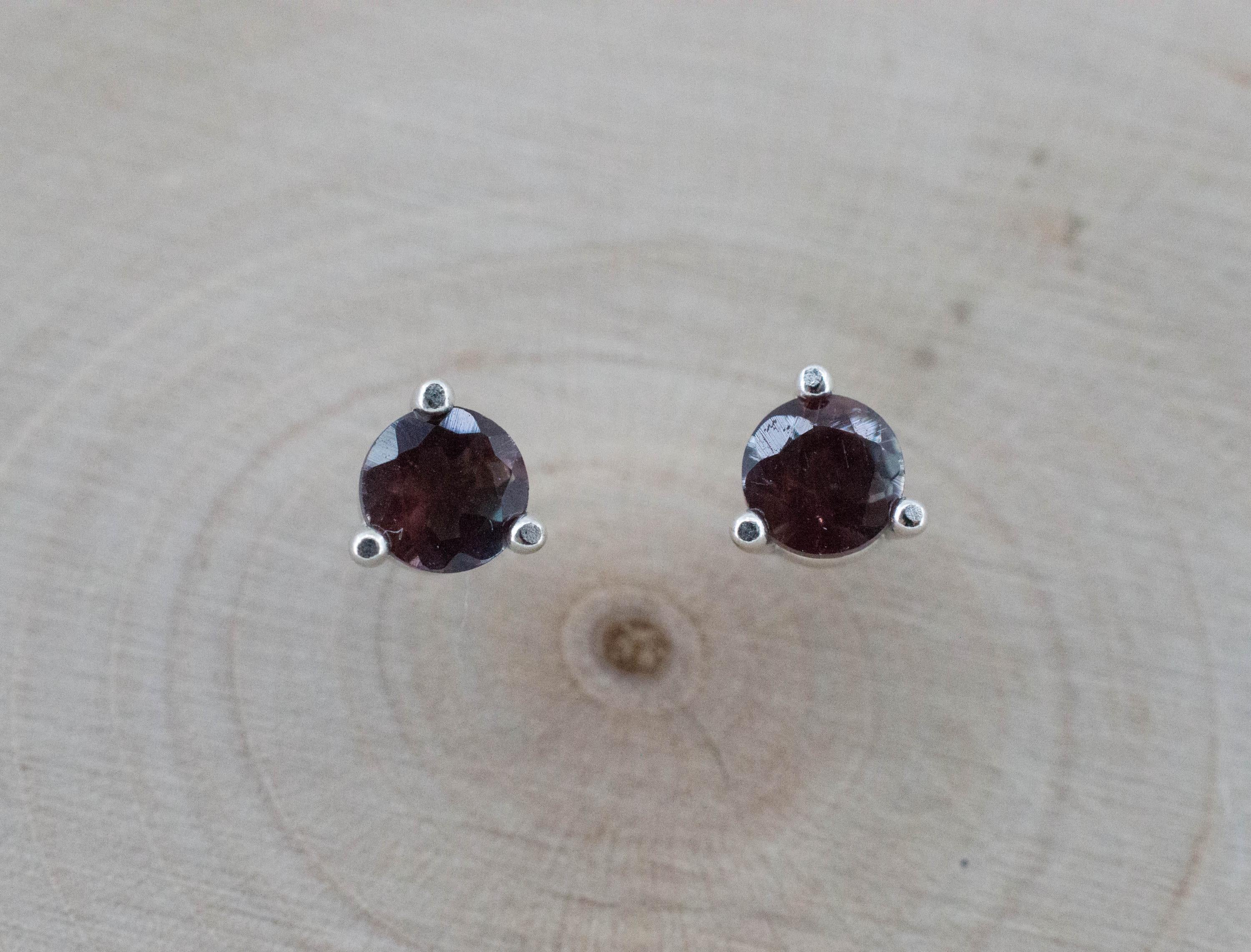 Green Oregon Sunstone Earrings; Natural Untreated Sunstone; 0.510cts - Mark Oliver Gems