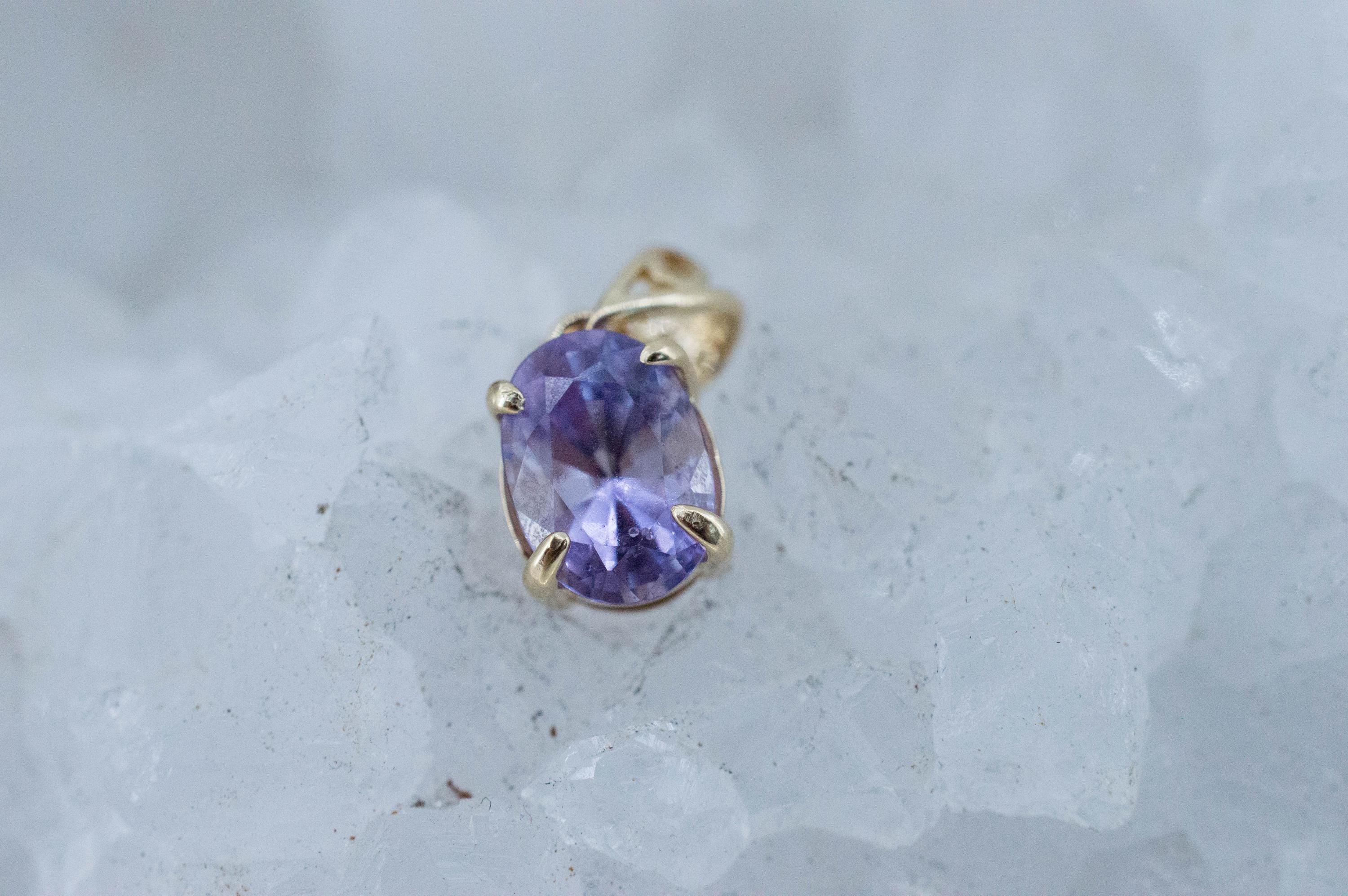 Lavender Sapphire Pendant; Natural Untreated Sri Lanka Sapphire; 1.160cts - Mark Oliver Gems