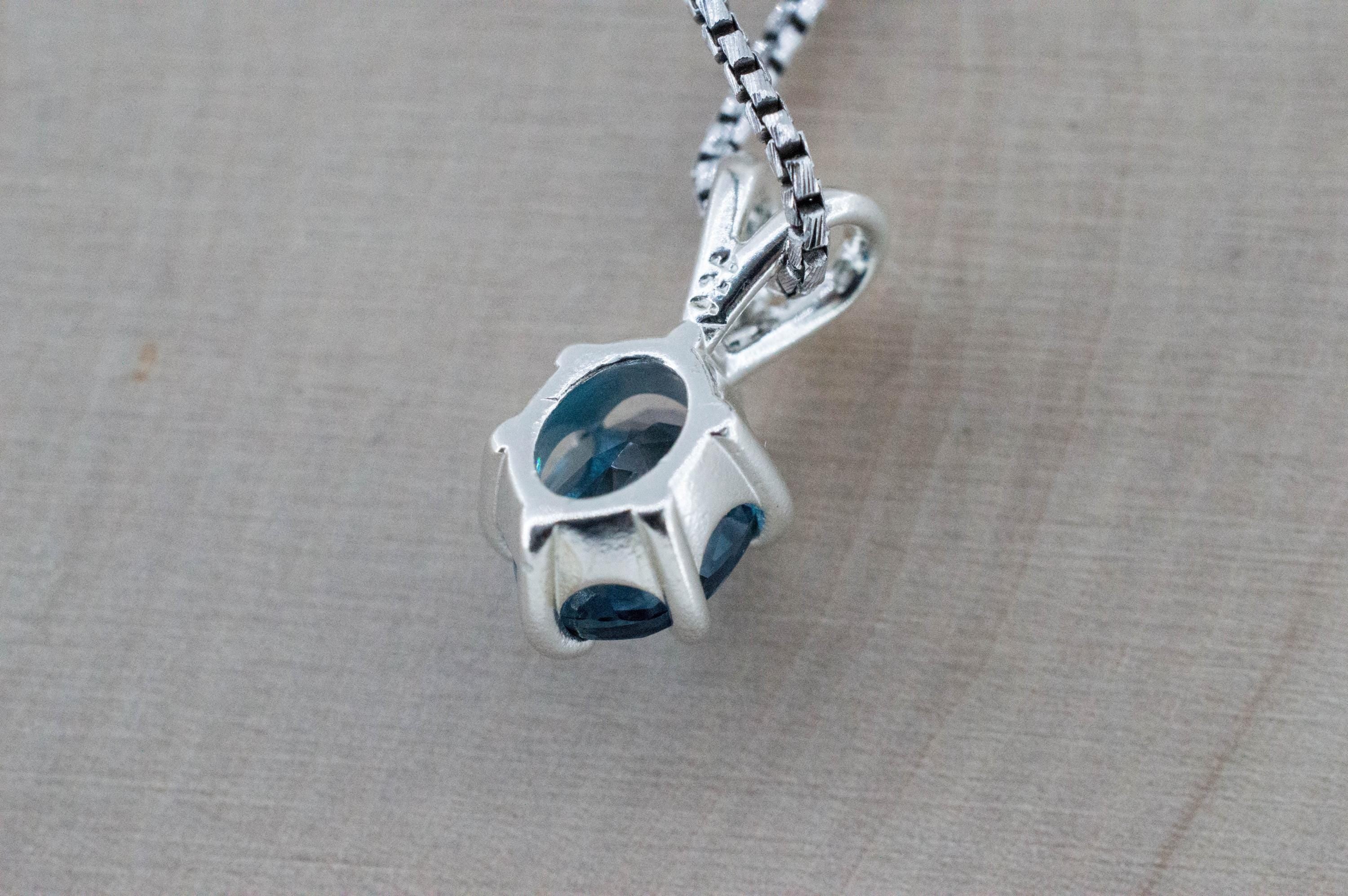 London Blue Topaz Pendant; Natural Brazil Topaz; 2.025cts - Mark Oliver Gems