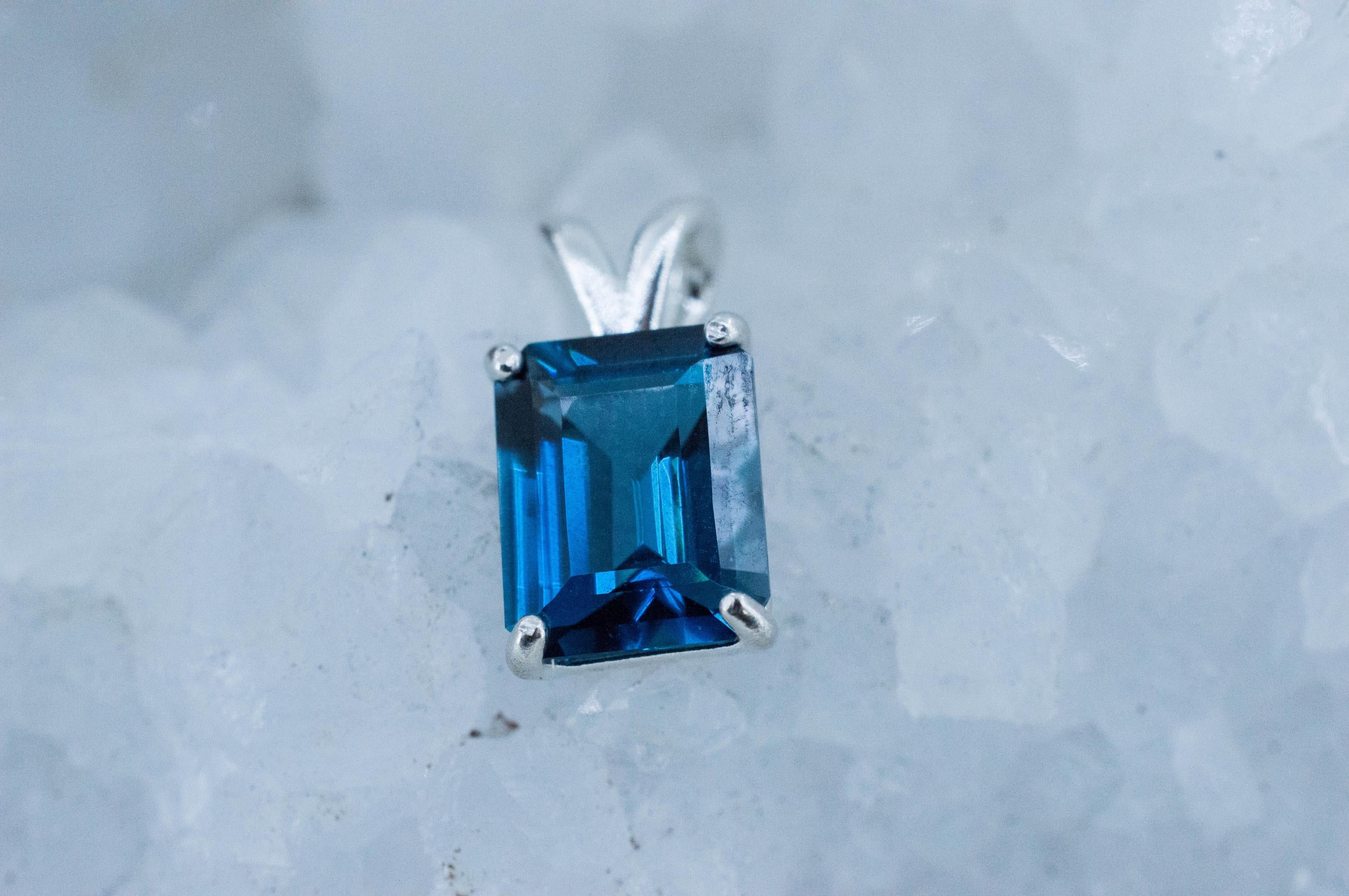 London Blue Topaz Pendant; Natural Brazil Topaz; 3.325cts - Mark Oliver Gems