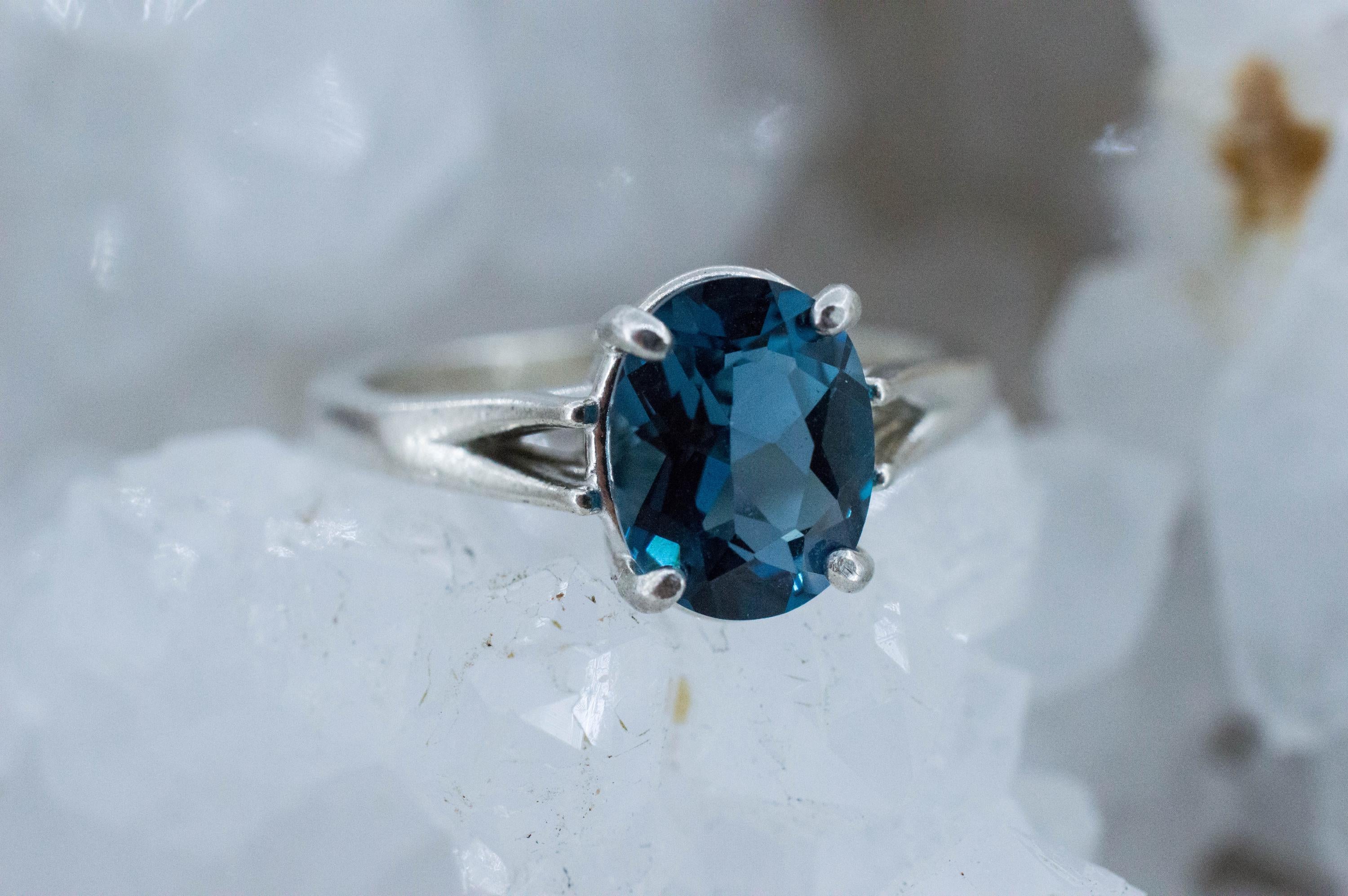 London Blue Topaz Ring, Natural Brazil Topaz; 2.170cts - Mark Oliver Gems