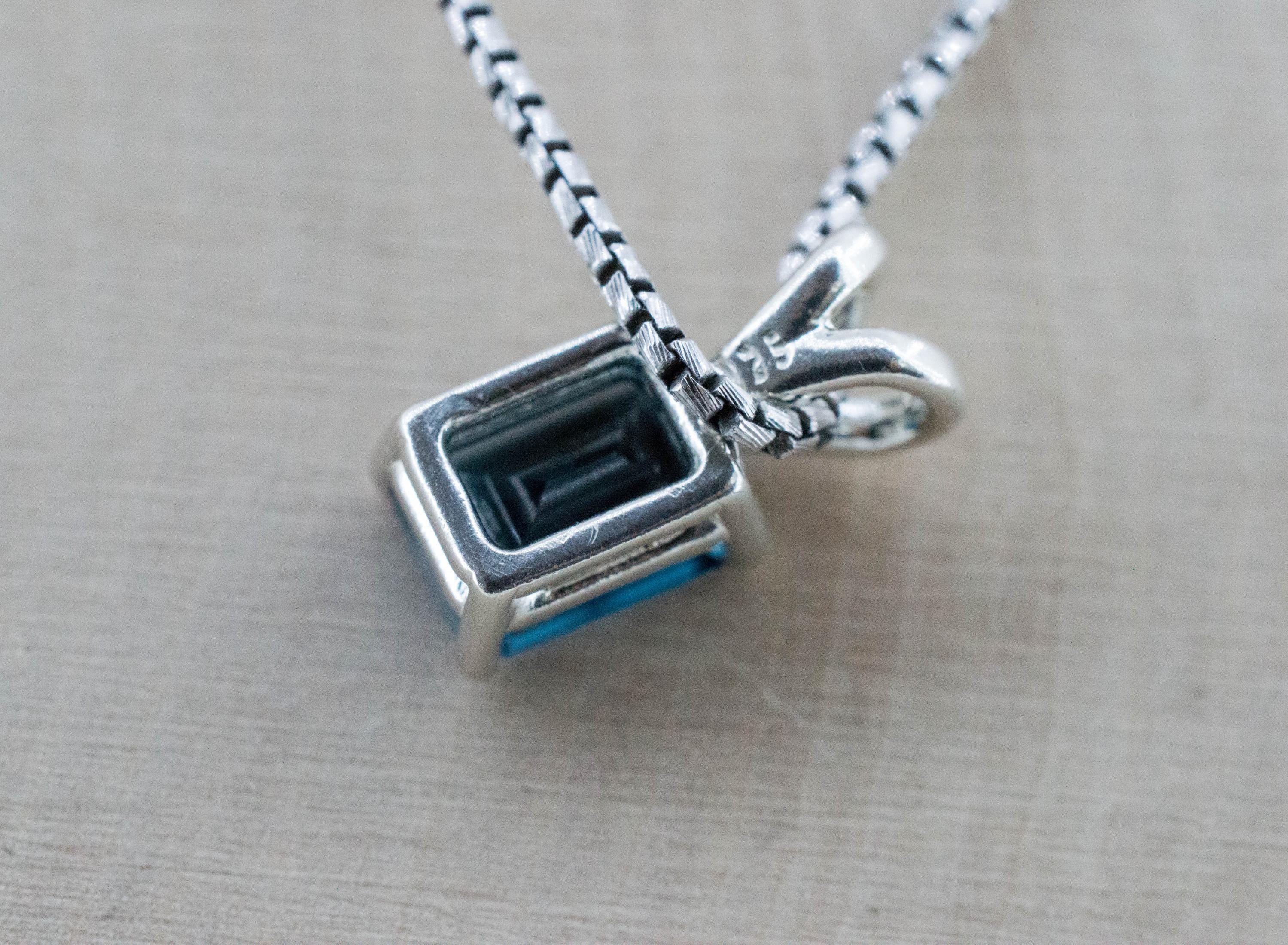 London Blue Topaz Pendant; Natural Brazil Topaz; 1.730cts - Mark Oliver Gems