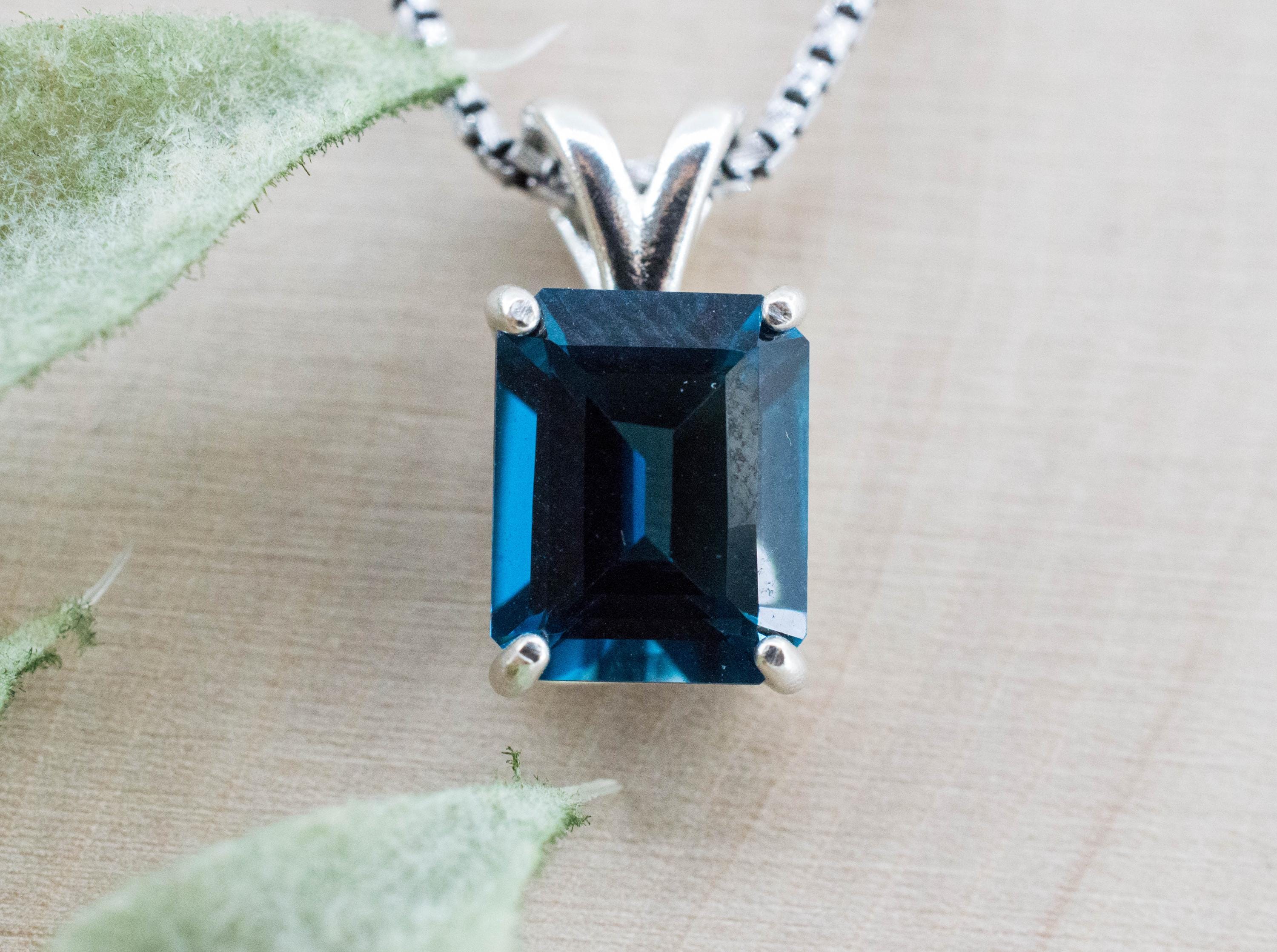 London Blue Topaz Pendant; Natural Brazil Topaz; 3.325cts - Mark Oliver Gems