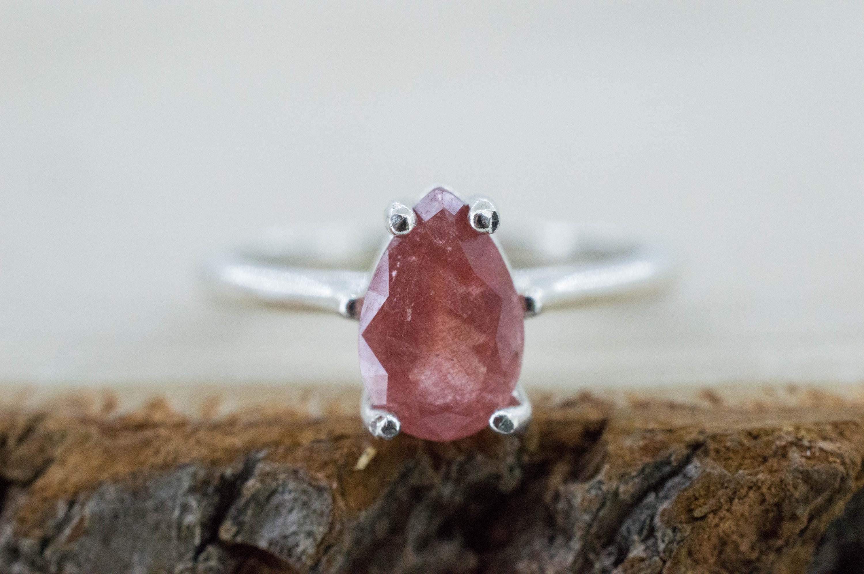 Strawberry Quartz Ring; Natural Untreated Mexico Quartz; 1.100cts - Mark Oliver Gems