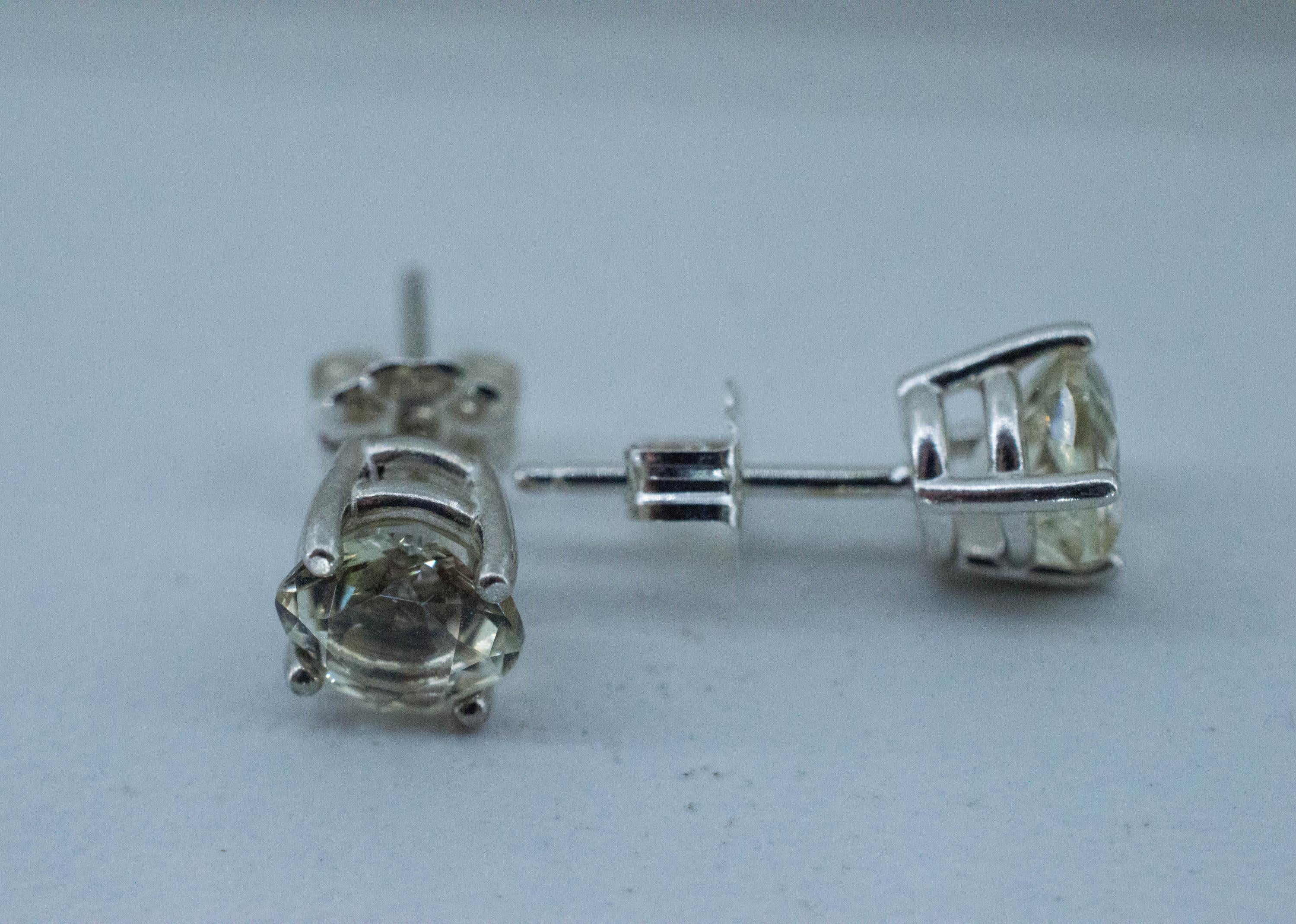 Yellow Labradorite Earrings; Natural Untreated Alaska Labradorite; 1.660cts - Mark Oliver Gems