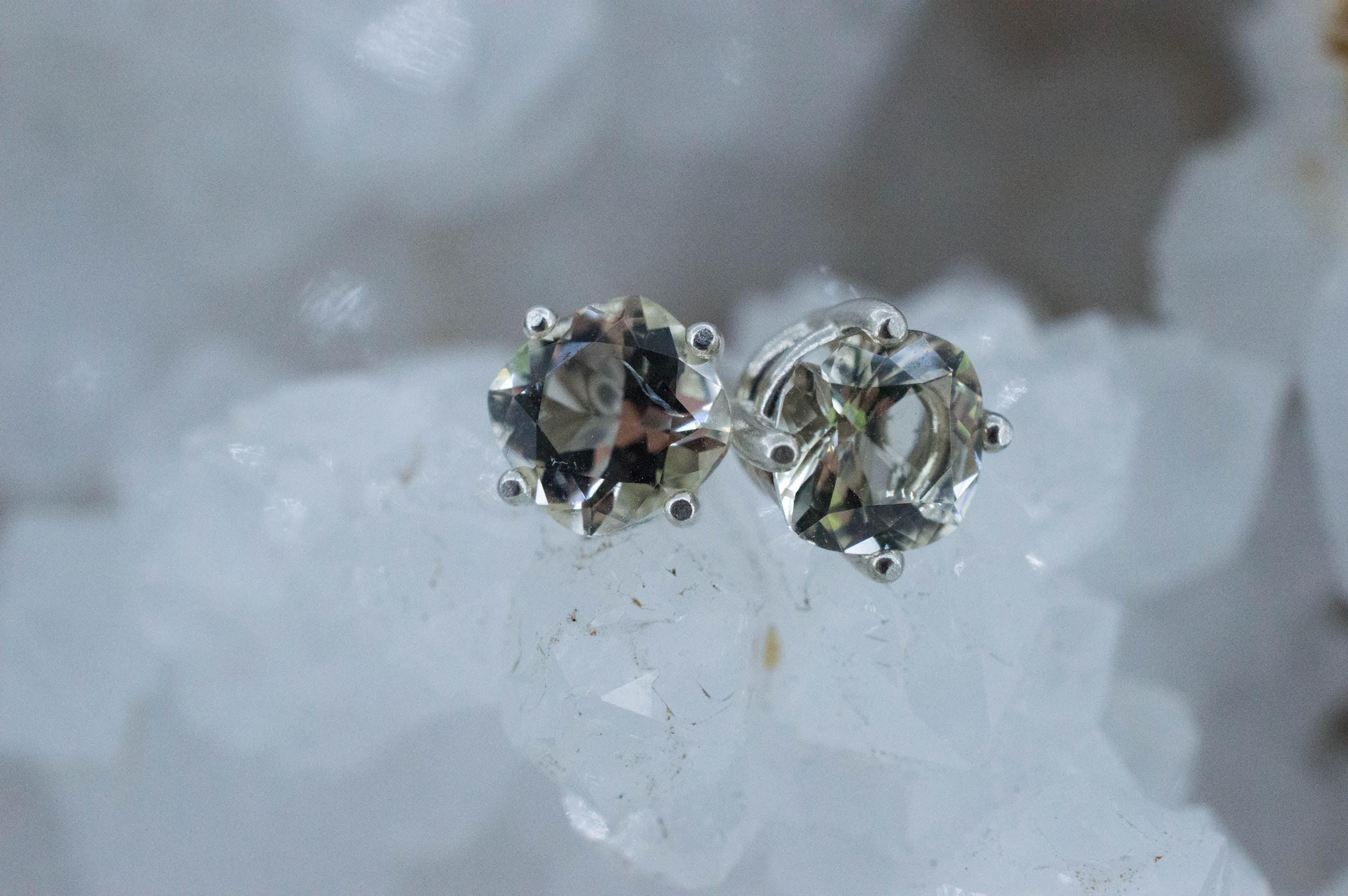 Yellow Labradorite Earrings; Natural Untreated Alaska Labradorite; 1.660cts - Mark Oliver Gems