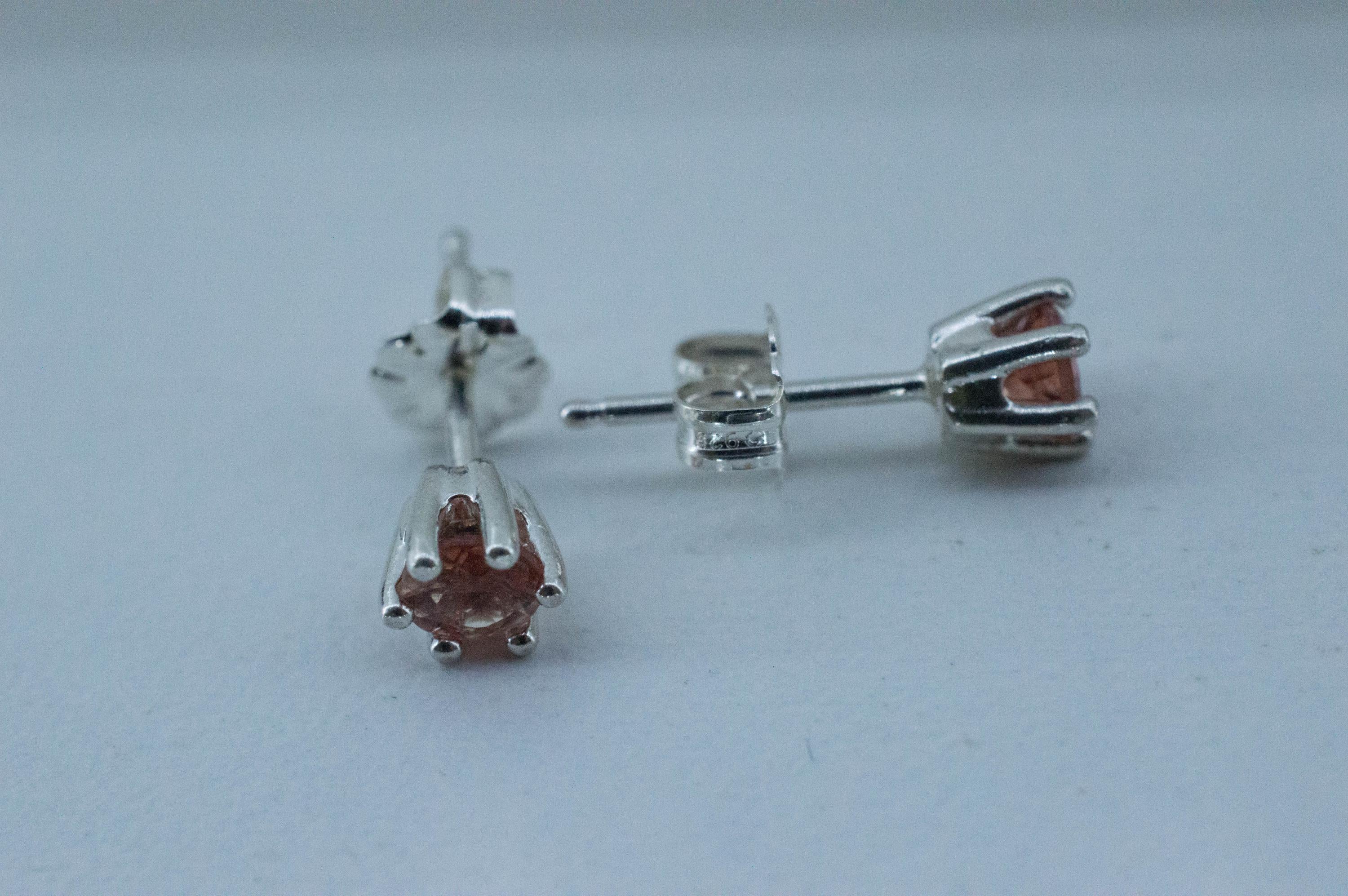 Oregon Sunstone Earrings; Natural Untreated USA Sunstone; 0.440cts - Mark Oliver Gems