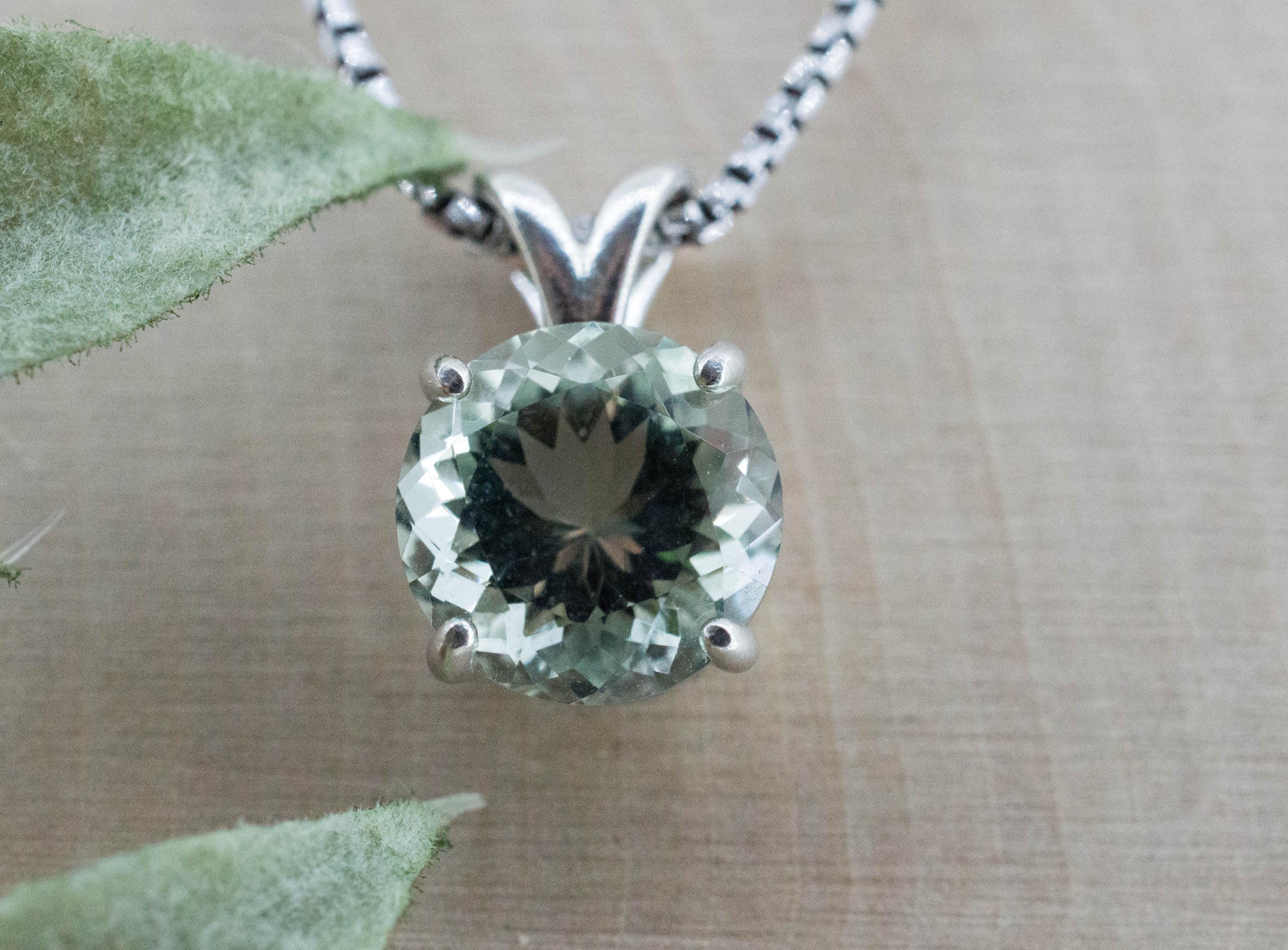 Prasiolite Pendant; Natural Brazil Green Amethyst; 3.450cts - Mark Oliver Gems