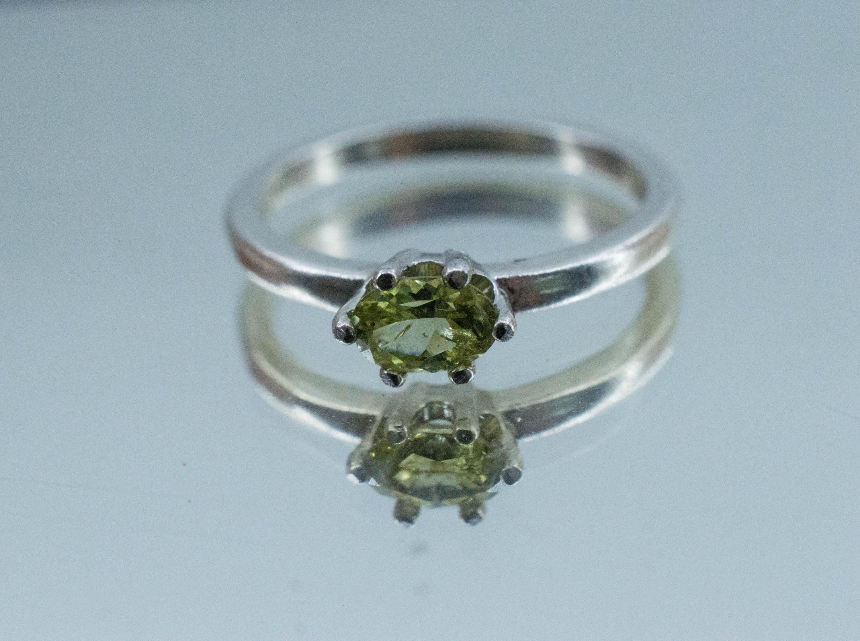 Mali Garnet Ring, Natural Untreated Garnet; 0.500cts - Mark Oliver Gems